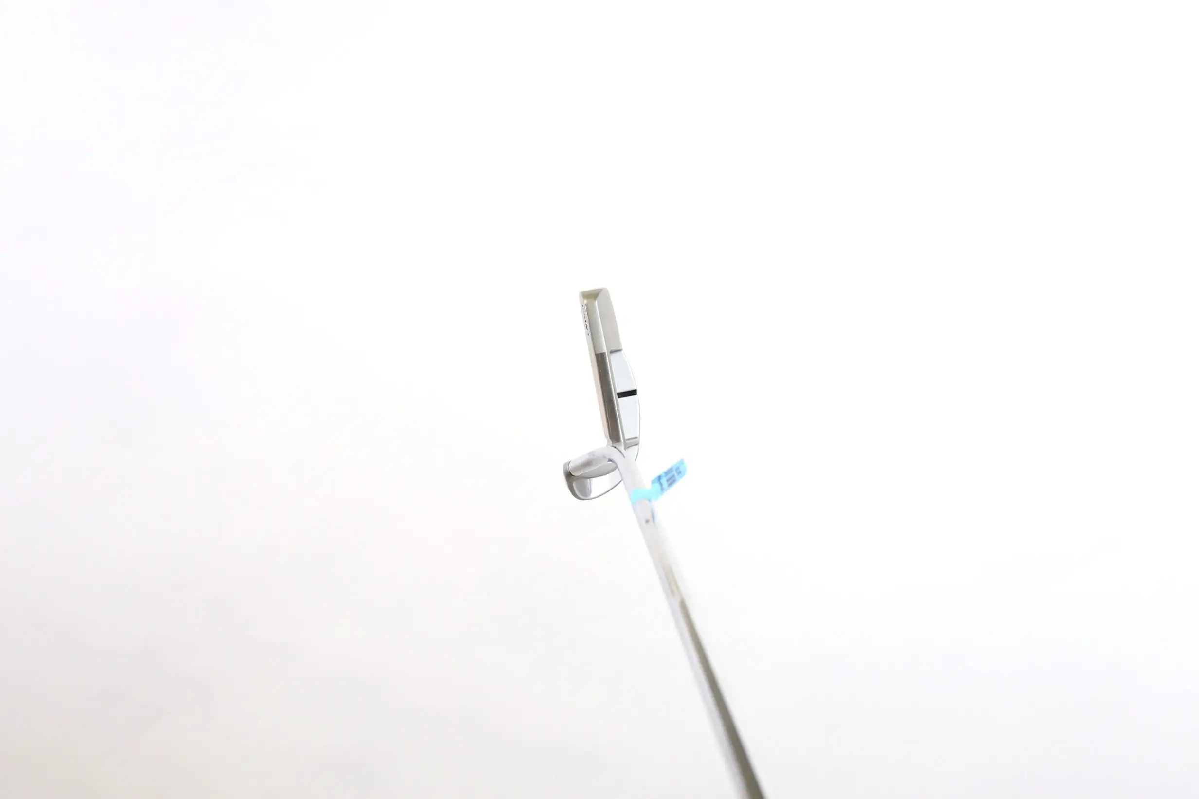 Axis1 EAGLE Putter Right Handed 35 In Axis1 Steel Shaft 9 Axis1 EAGLE Putter Right Handed 35 In Axis1 Steel Shaft - Image 7