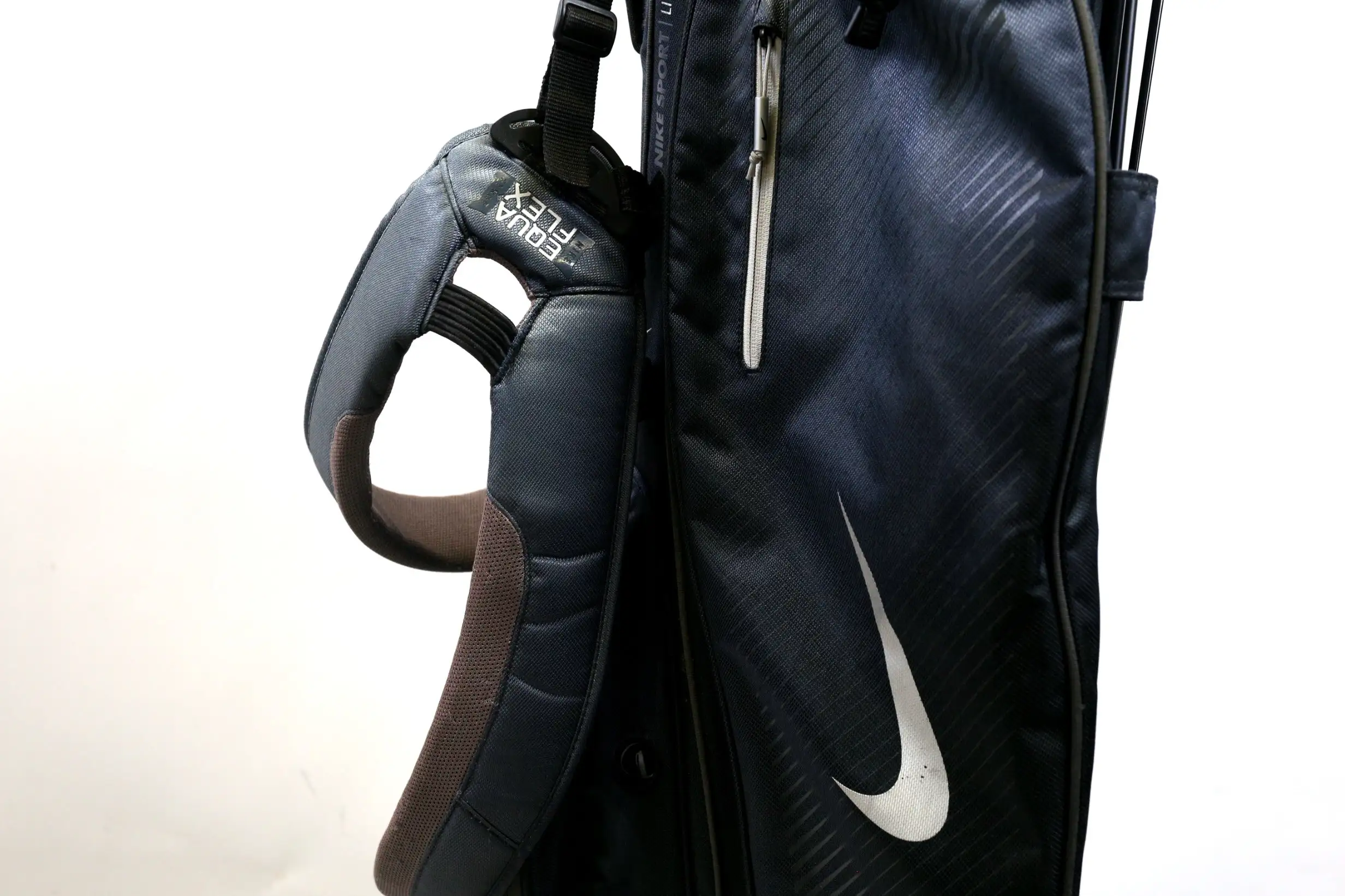 Nike Stand Golf Bag 5 Dividers 5 Pockets Shoulder Strap Rain Cover 7 Nike Stand Golf Bag 5 Dividers 5 Pockets Shoulder Strap Rain Cover - Image 5