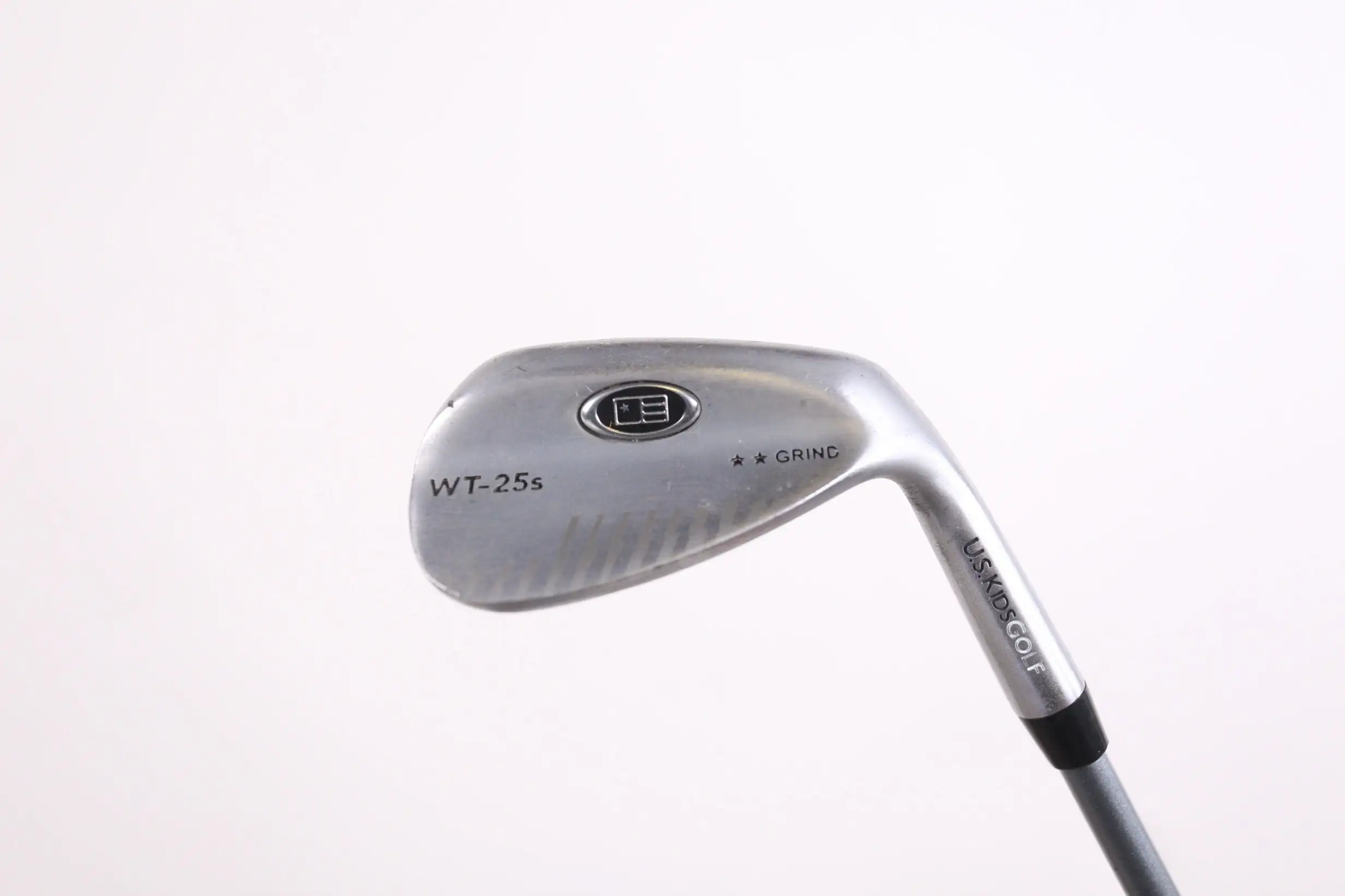 US Kids USKG 1W, 4H, 7, PW, SW, Putter RH Kids Club Set W/ Bag 41 In Height 8 US Kids USKG 1W, 4H, 7, PW, SW, Putter RH Kids Club Set W/ Bag 41 In Height - Image 6