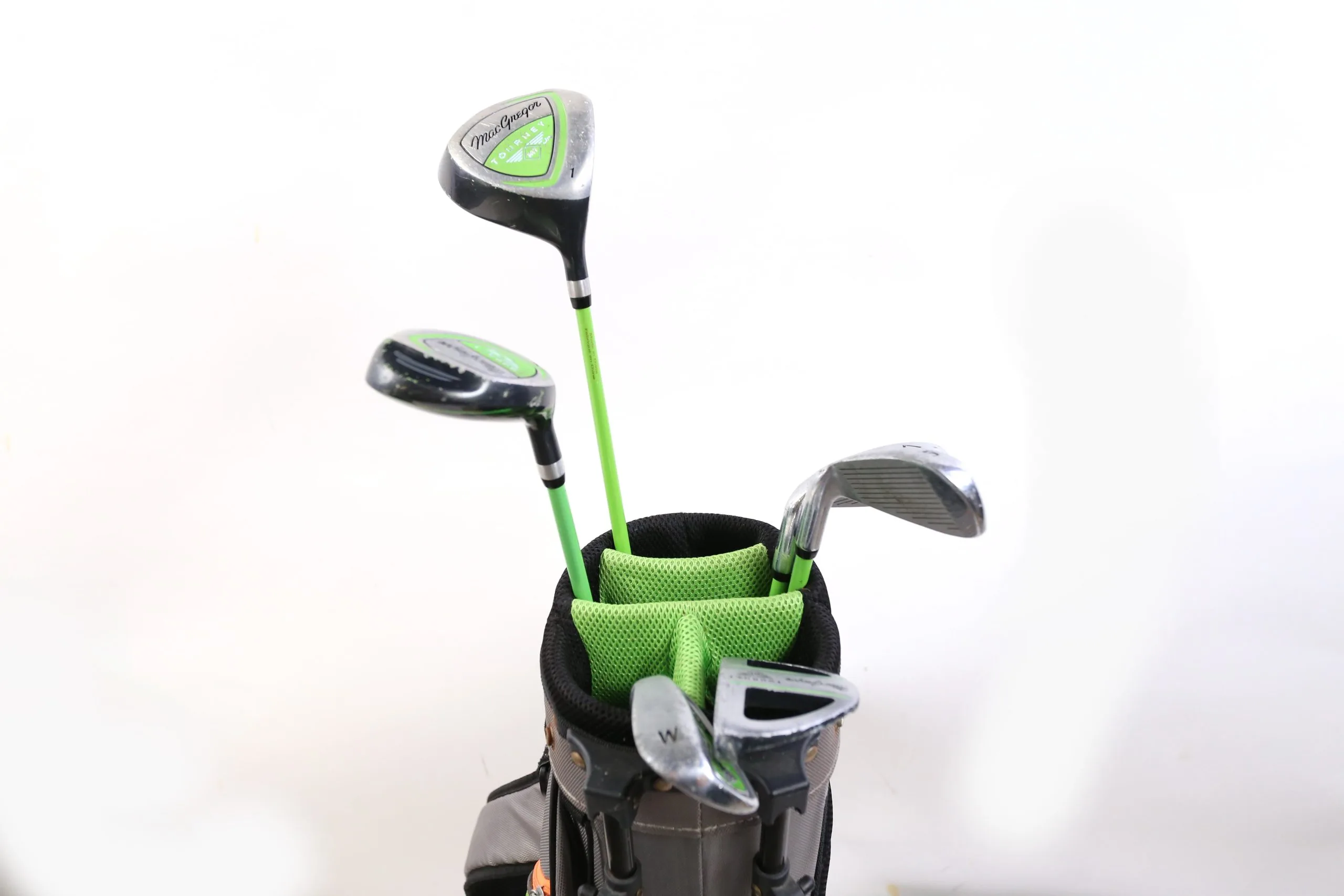 MacGregor MT JR 1W, 4H, 5, 7 W, Putter RH Kids Club Set W/ Bag 9 MacGregor MT JR 1W, 4H, 5, 7 W, Putter RH Kids Club Set W/ Bag - Image 7