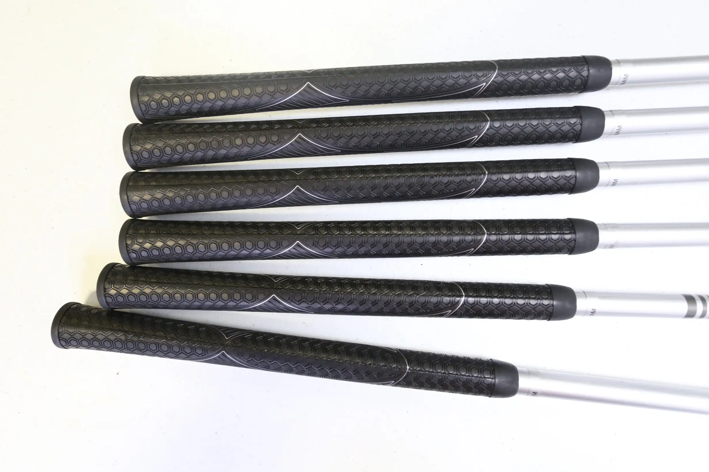 Callaway REVA Driver, 5w, 5H, 7, 9, SW Club Set RH Graphite Ladies Flex 12 Callaway REVA Driver, 5w, 5H, 7, 9, SW Club Set RH Graphite Ladies Flex - Image 10
