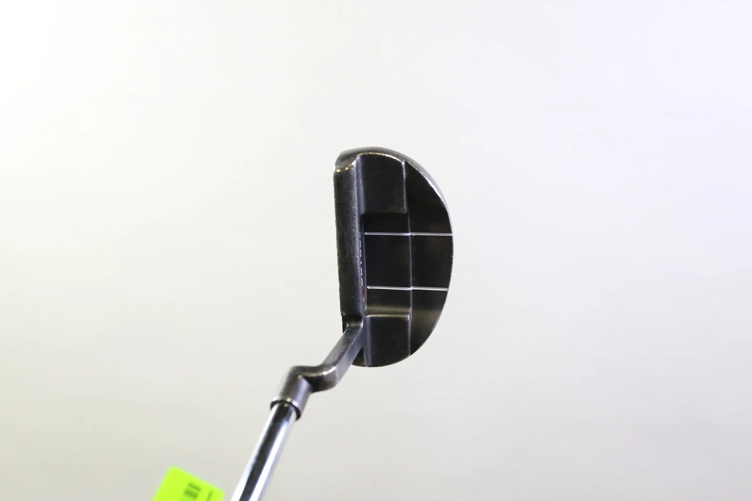 Odyssey Tank Cruiser 330 Putter RH 34.75 In Steel Shaft Oncourse Grip Mid-Mallet 8 Odyssey Tank Cruiser 330 Putter RH 34.75 In Steel Shaft Oncourse Grip Mid-Mallet - Image 6