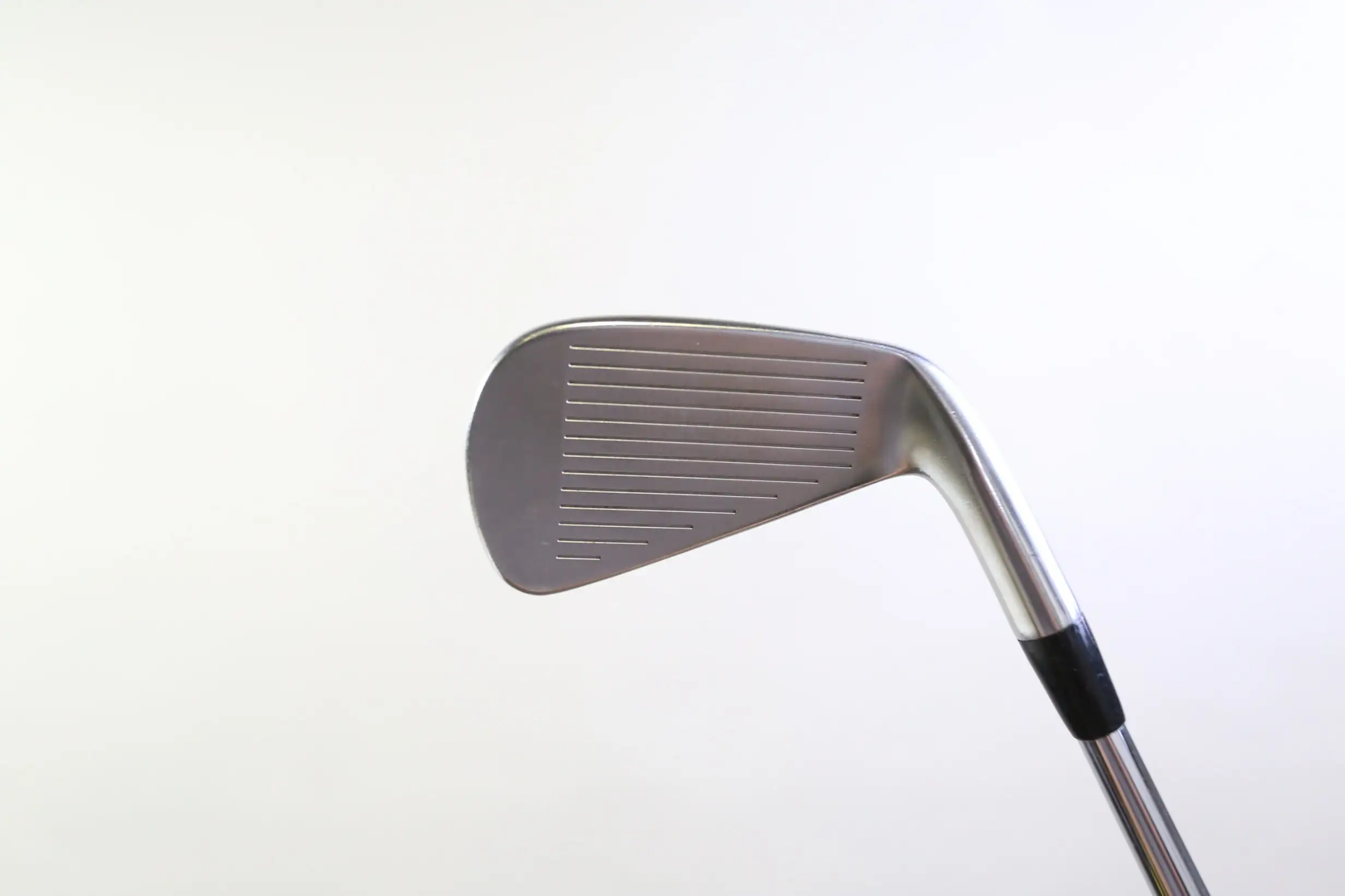 LEFTY TaylorMade P790 Single 4 Iron 21* 38.5 In LZ Steel Shaft Stiff Flex 4 LEFTY TaylorMade P790 Single 4 Iron 21* 38.5 In LZ Steel Shaft Stiff Flex - Image 2