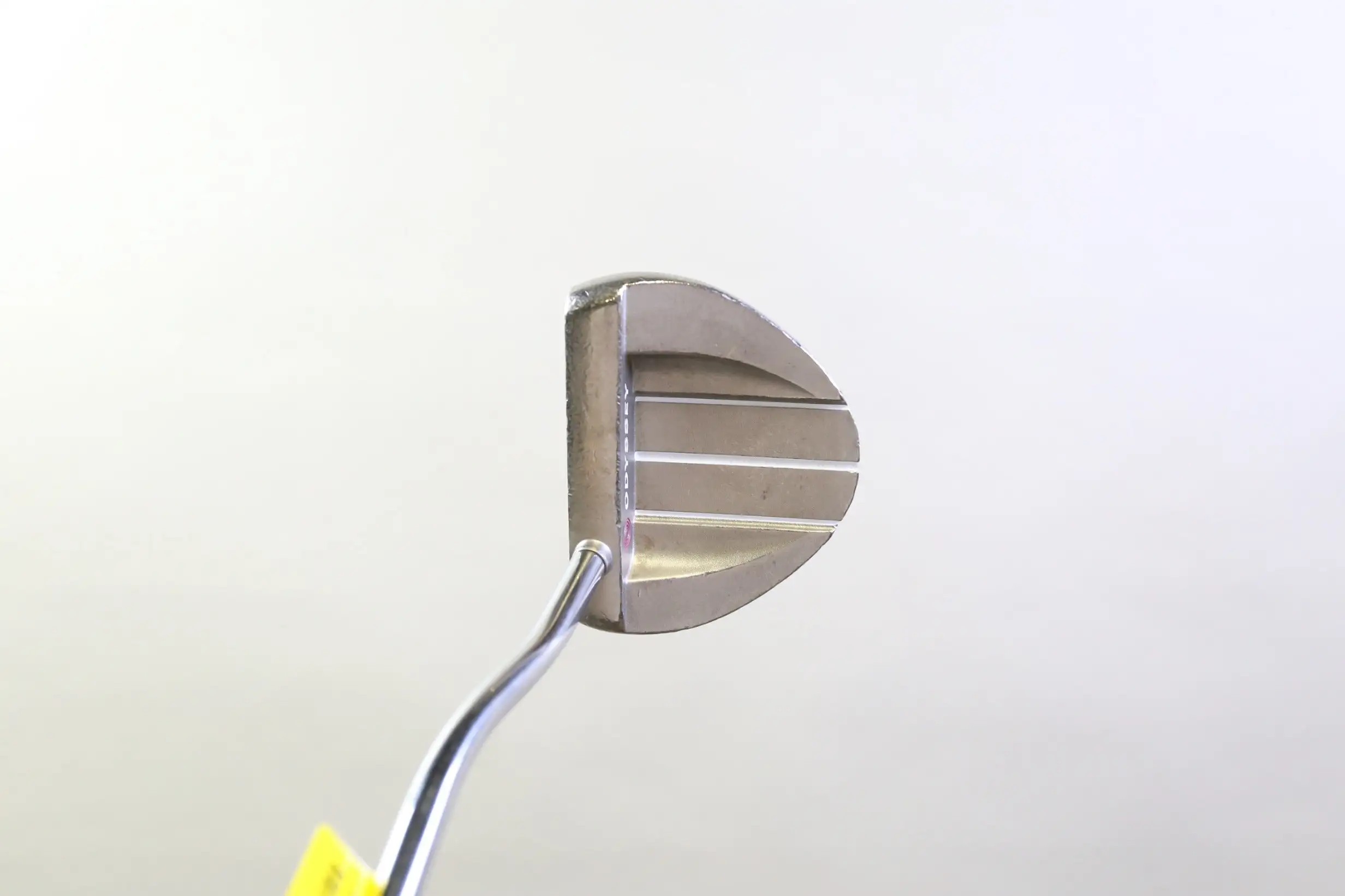 Odyssey White Hot Pro V-Line Putter RH 33.25 In Steel Shaft Oncourse Grip Mallet 8 Odyssey White Hot Pro V-Line Putter RH 33.25 In Steel Shaft Oncourse Grip Mallet - Image 6