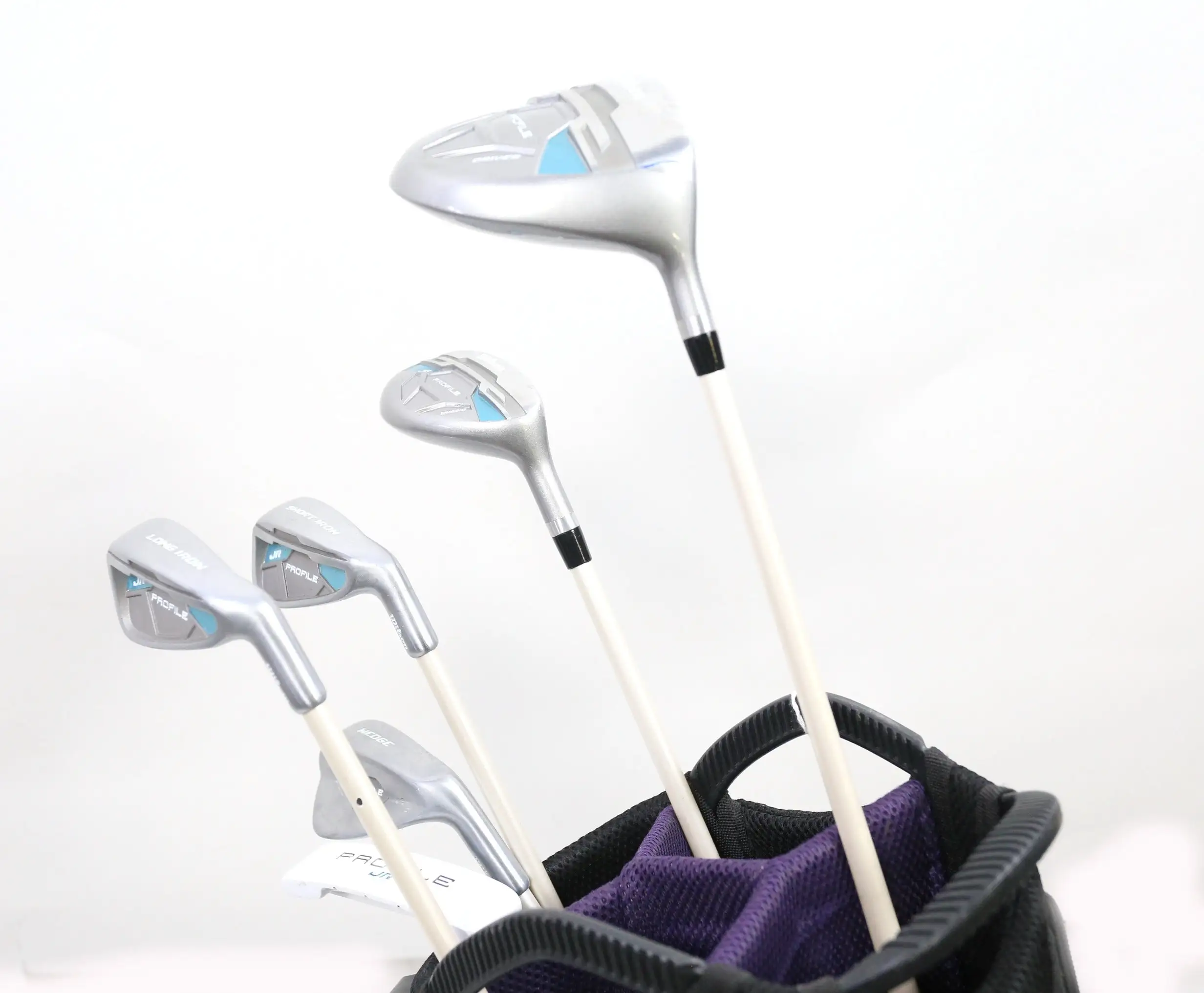 Wilson Profile Junior Medium 1w, 5h, 7, 9, SW, Putter Kids Set RH 57 In Height 4 Wilson Profile Junior Medium 1w, 5h, 7, 9, SW, Putter Kids Set RH 57 In Height - Image 2