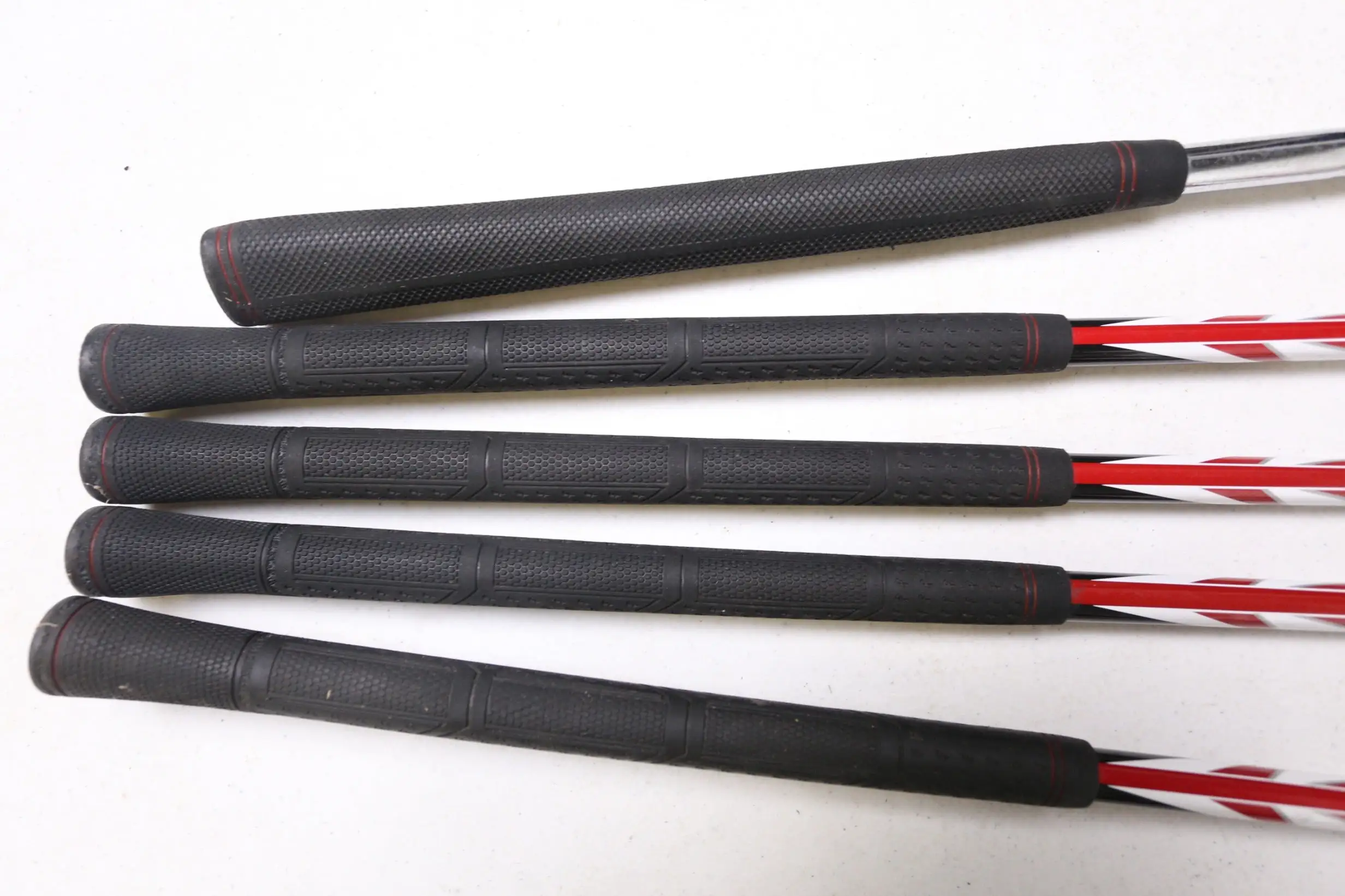 MaxFli Rev 2 Youth 1W, 4H, 7, 9, Putter Kids Club Set RH 44 In Height 13 MaxFli Rev 2 Youth 1W, 4H, 7, 9, Putter Kids Club Set RH 44 In Height - Image 11