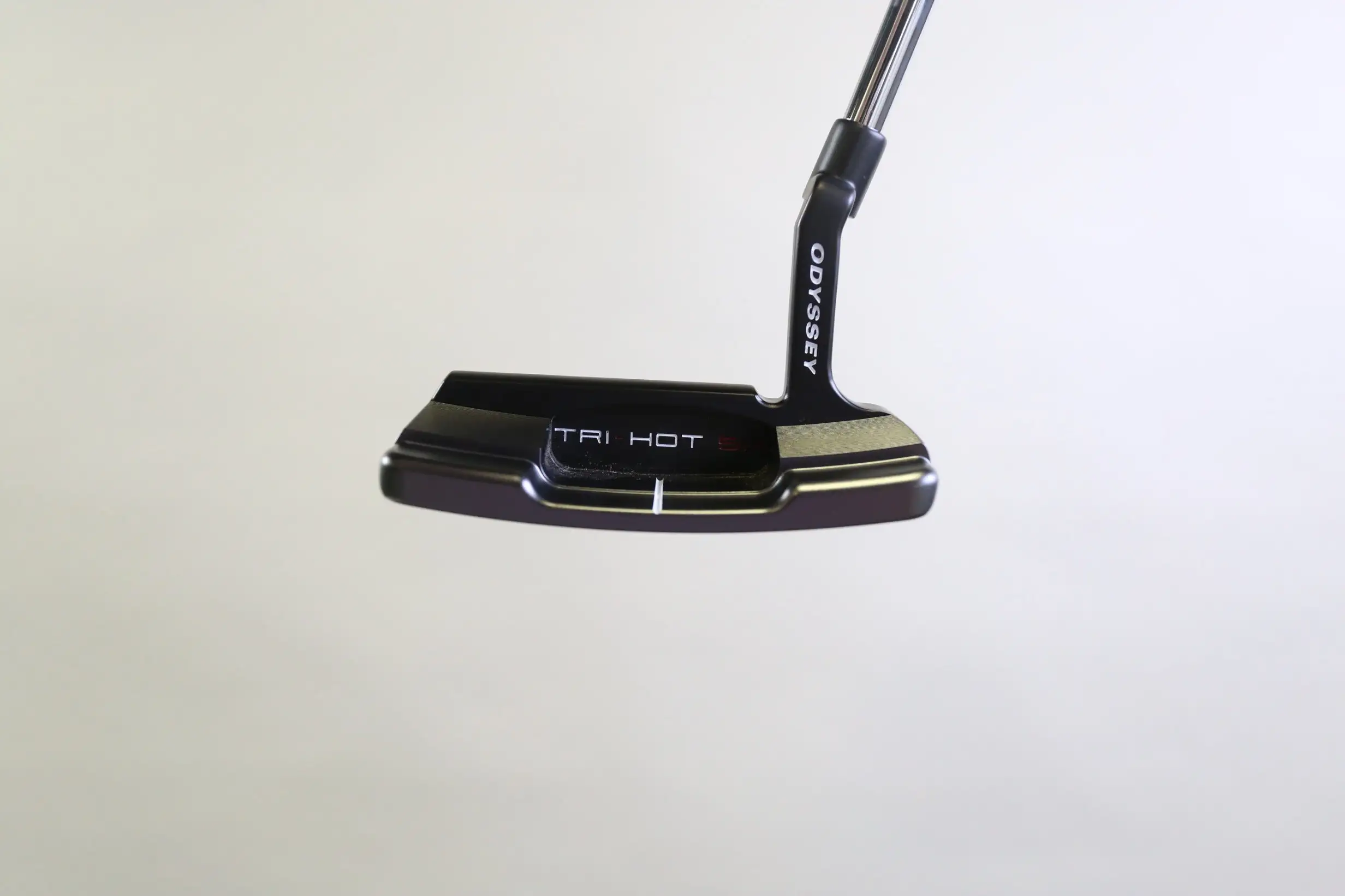 LEFTY Odyssey Tri-Hot 5K Double Wide Putter 35 In Graphite Shaft 8 LEFTY Odyssey Tri-Hot 5K Double Wide Putter 35 In Graphite Shaft - Image 6