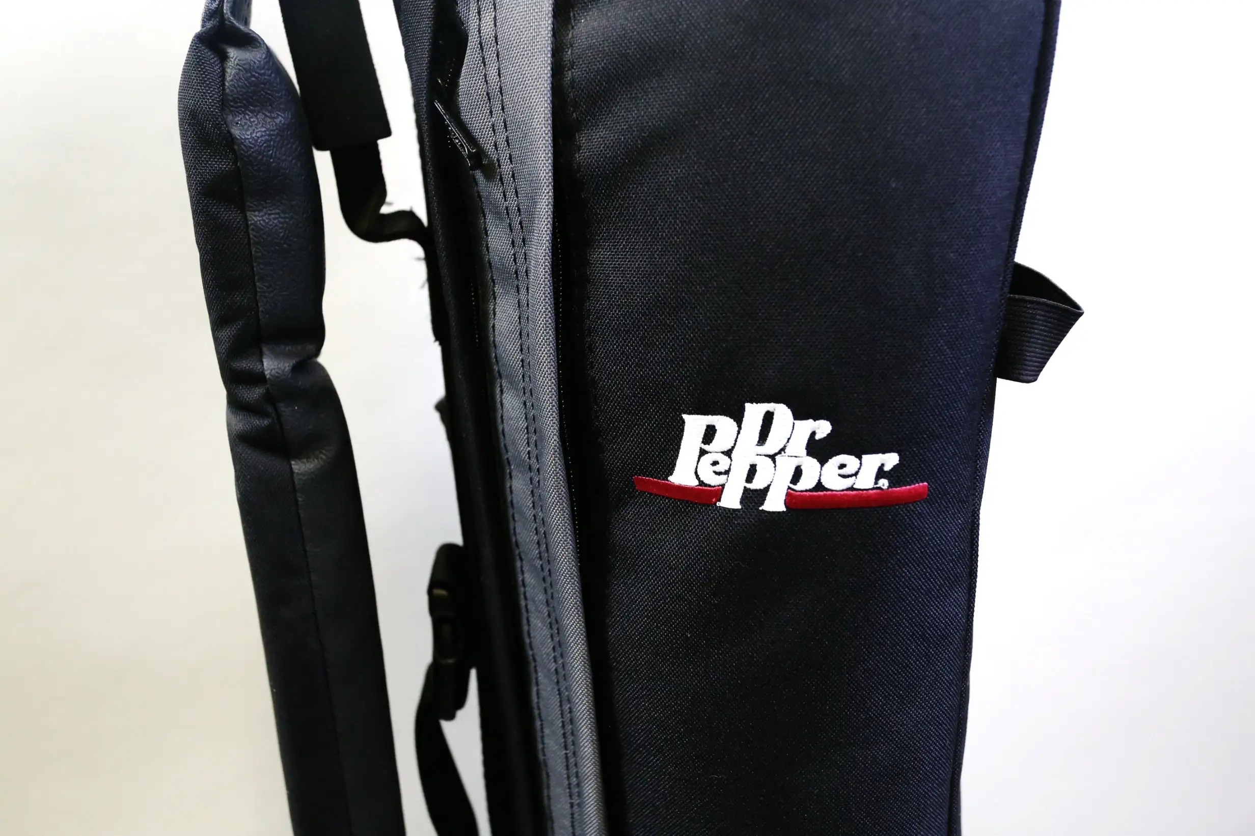 Hot Z Carry Golf Bag 6 Dividers 4 Pockets Shoulder Strap Rain Cover 9 Hot Z Carry Golf Bag 6 Dividers 4 Pockets Shoulder Strap Rain Cover - Image 7