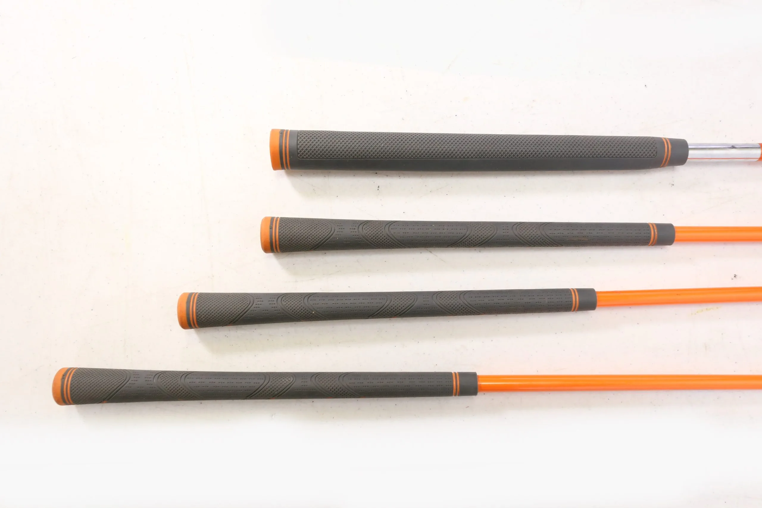 MacGregor 1W, 7, W, Putter RH Kids Club Set W/ Bag 10 MacGregor 1W, 7, W, Putter RH Kids Club Set W/ Bag - Image 9