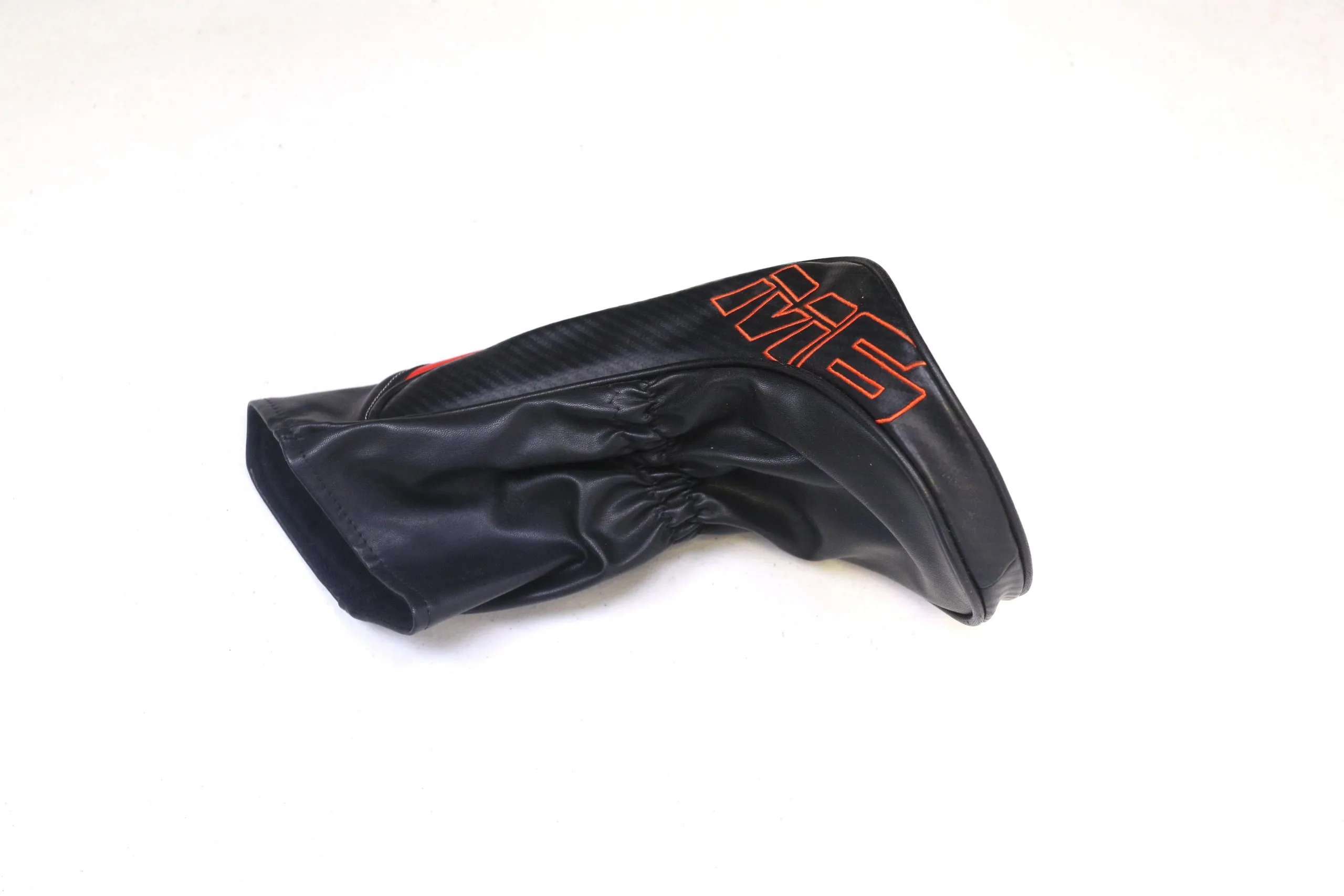 TaylorMade M6 Driver Headcover Only Black Very Good Condition 6 TaylorMade M6 Driver Headcover Only Black Very Good Condition - Image 4