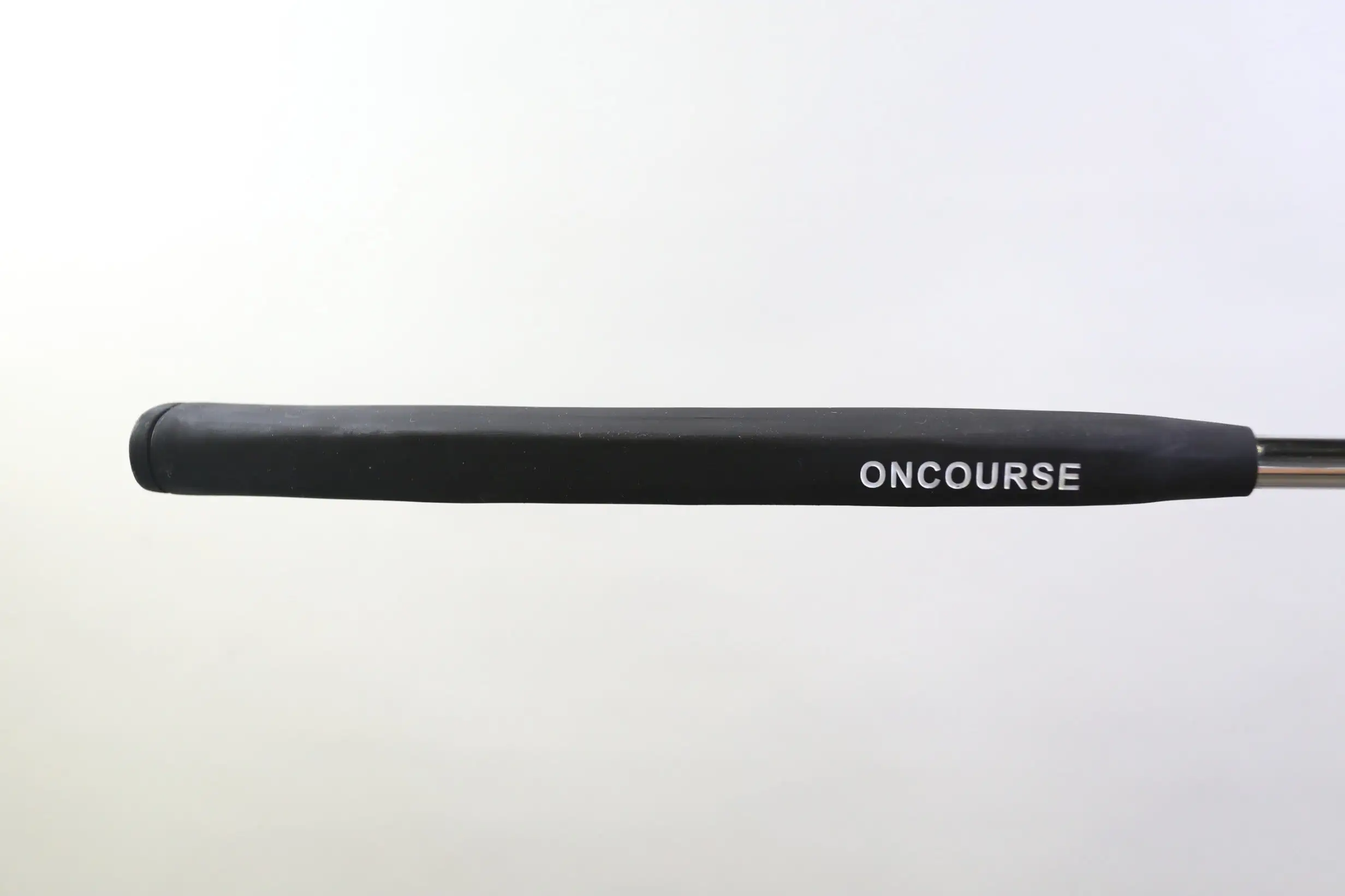 Odyssey White Hot XG #9 Putter RH 33.25 In Steel Shaft Oncourse Grip Mid-Mallet 10 Odyssey White Hot XG #9 Putter RH 33.25 In Steel Shaft Oncourse Grip Mid-Mallet - Image 8