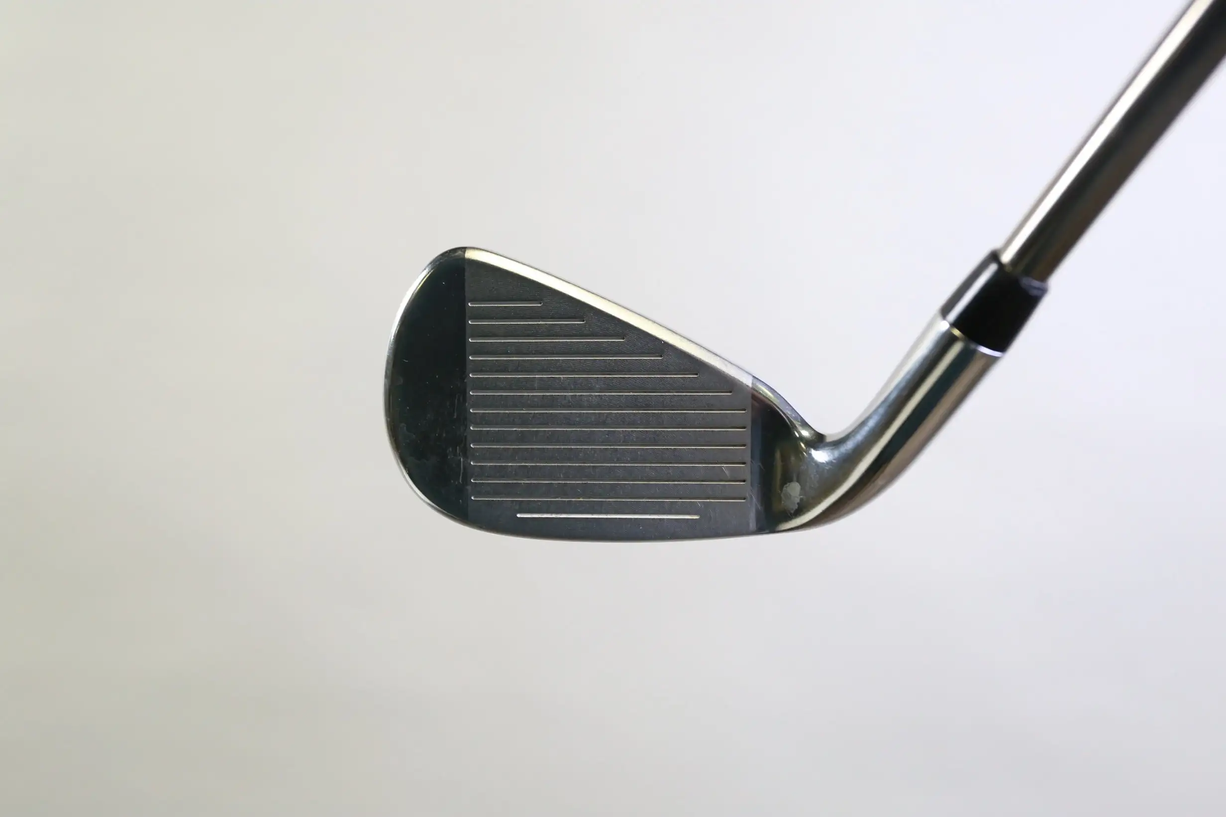 Cobra King F7 Single 7 Iron 30* RH 37.5 In UST Mamiya Recoil Graphite Seniors 8 Cobra King F7 Single 7 Iron 30* RH 37.5 In UST Mamiya Recoil Graphite Seniors - Image 6