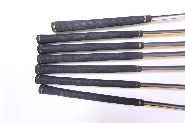 Top Flite XLj Driver, 5W, 5H, 7, 9, SW, Putter Kids Set RH Blue/Yellow Stand Bag 13 Top Flite XLj Driver, 5W, 5H, 7, 9, SW, Putter Kids Set RH Blue/Yellow Stand Bag - Image 11