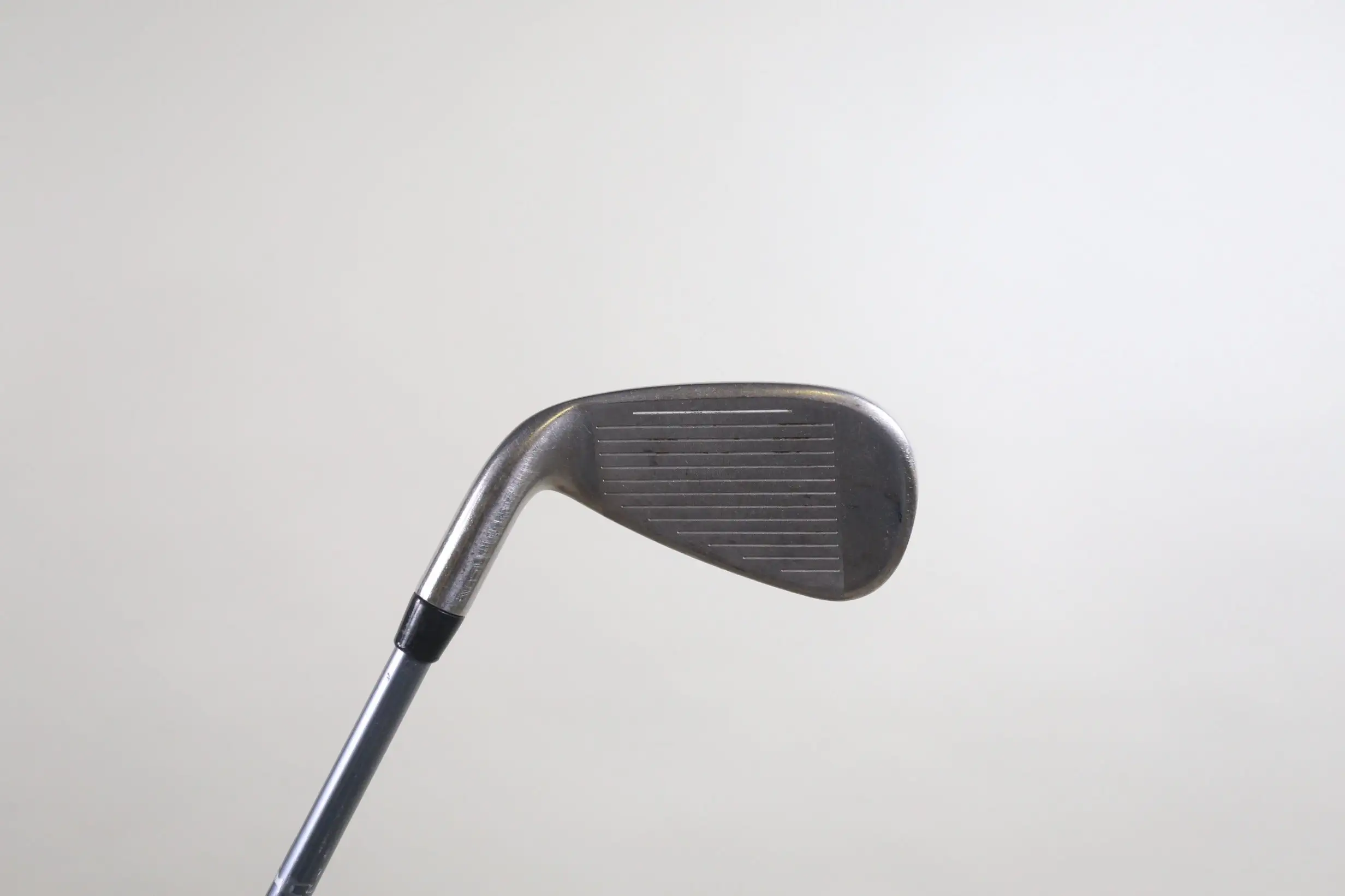 Cobra Max Single 7 Iron RH 37.25 In White Tie X4 Graphite Shaft Regular Flex 4 Cobra Max Single 7 Iron RH 37.25 In White Tie X4 Graphite Shaft Regular Flex - Image 2