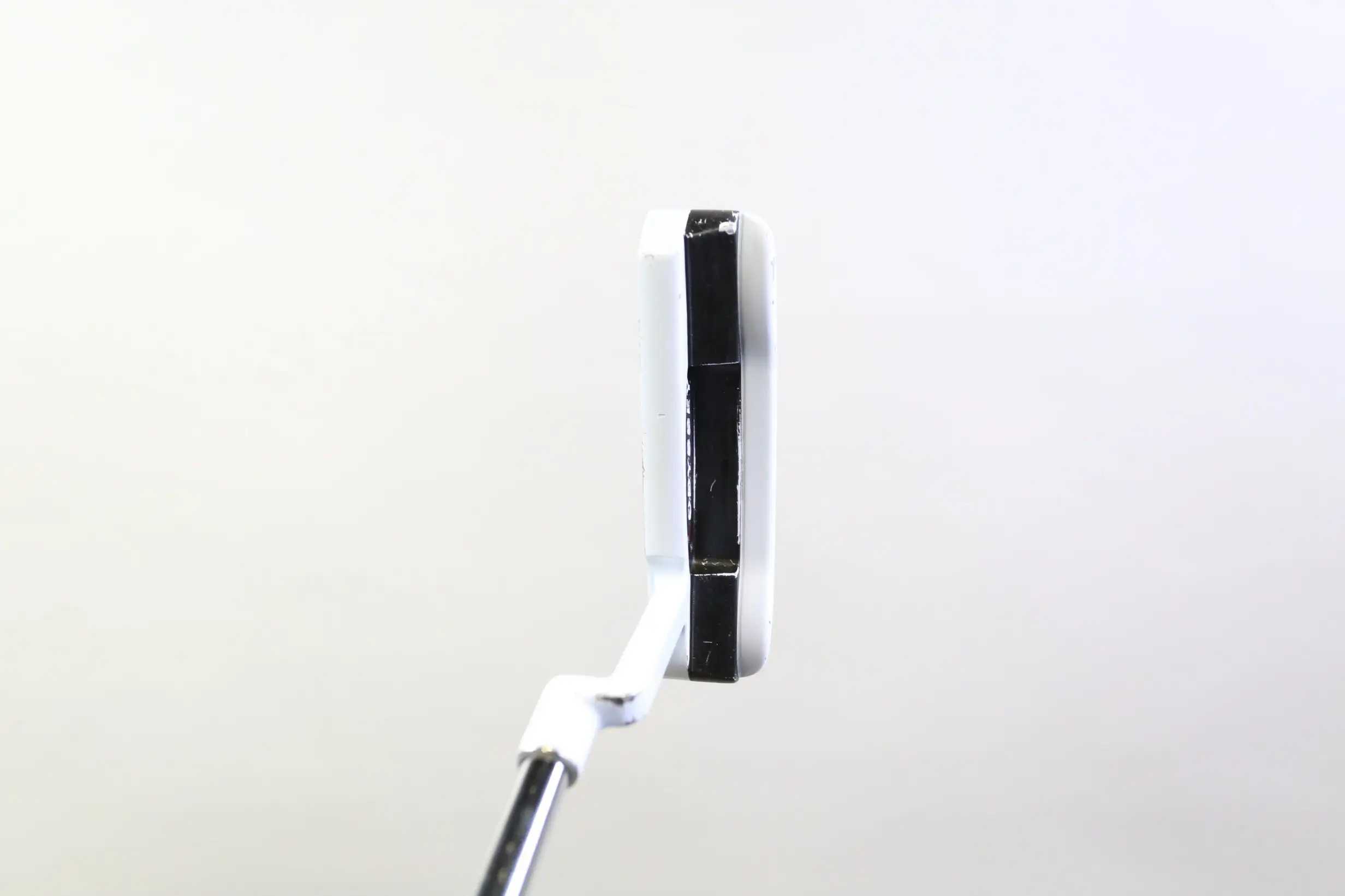 Odyssey Versa #1 White Putter RH 34 In Steel Shaft Oncourse Grip Blade 8 Odyssey Versa #1 White Putter RH 34 In Steel Shaft Oncourse Grip Blade - Image 6