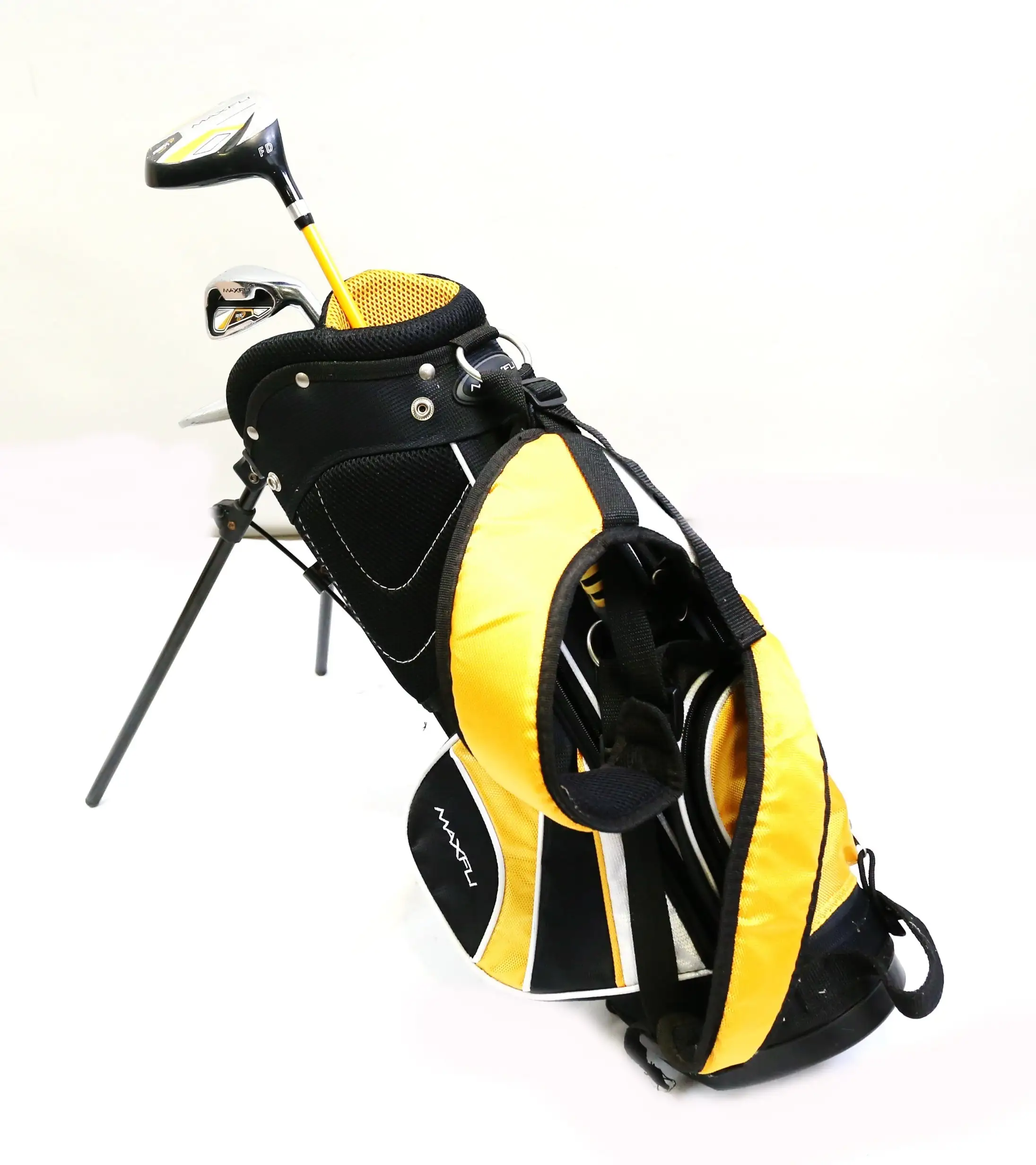 MaxFli Rev1 Driver, 9, Putter Kids Club Set RH 36 In Height Graphite Shaft Youth 3 MaxFli Rev1 Driver, 9, Putter Kids Club Set RH 36 In Height Graphite Shaft Youth