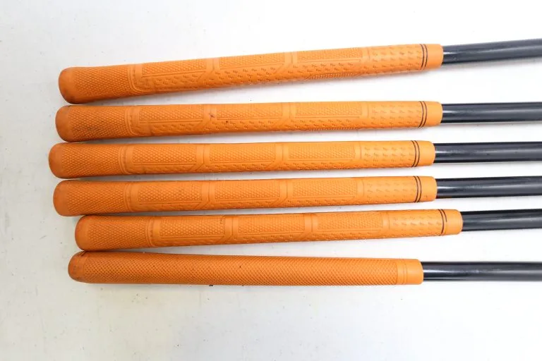 Tommy Armour Hot Scot Driver, 4H, 7, 9, SW, Putter Kids Set RH 53 In Height 12 Tommy Armour Hot Scot Driver, 4H, 7, 9, SW, Putter Kids Set RH 53 In Height - Image 10