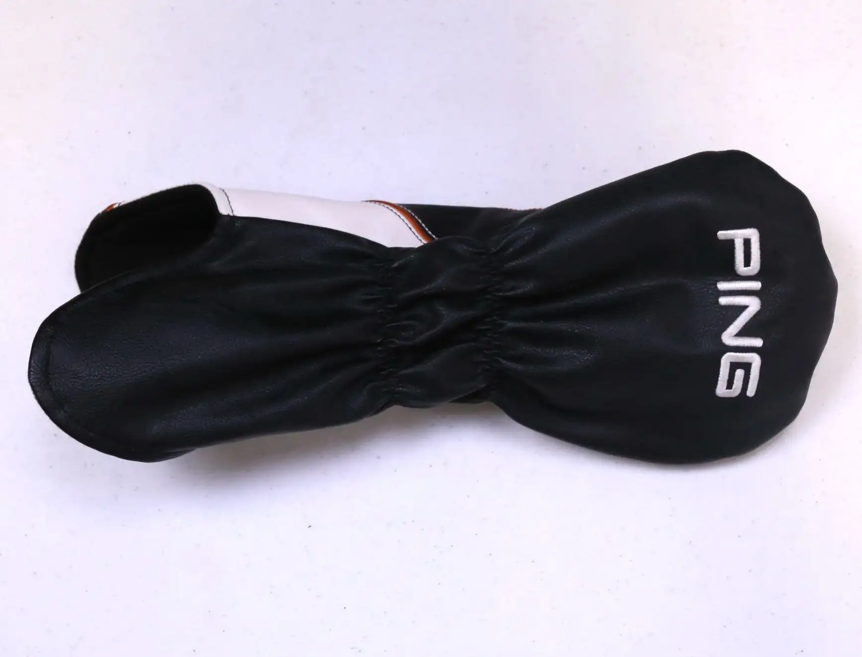 Ping G400 Driver Headcover Only Black Faux Leather Very Good Condition 6 Ping G400 Driver Headcover Only Black Faux Leather Very Good Condition - Image 4