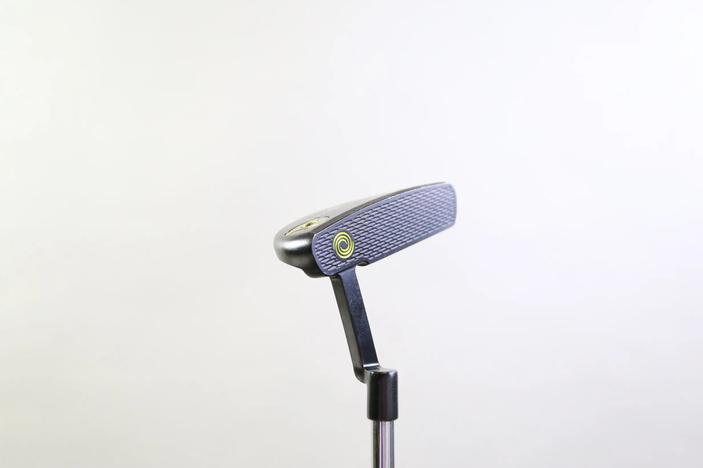Odyssey Metal X Milled 330 Mallet Putter RH 35 In SuperStroke 3.0 Slim Grip 5 Odyssey Metal X Milled 330 Mallet Putter RH 35 In SuperStroke 3.0 Slim Grip - Image 3