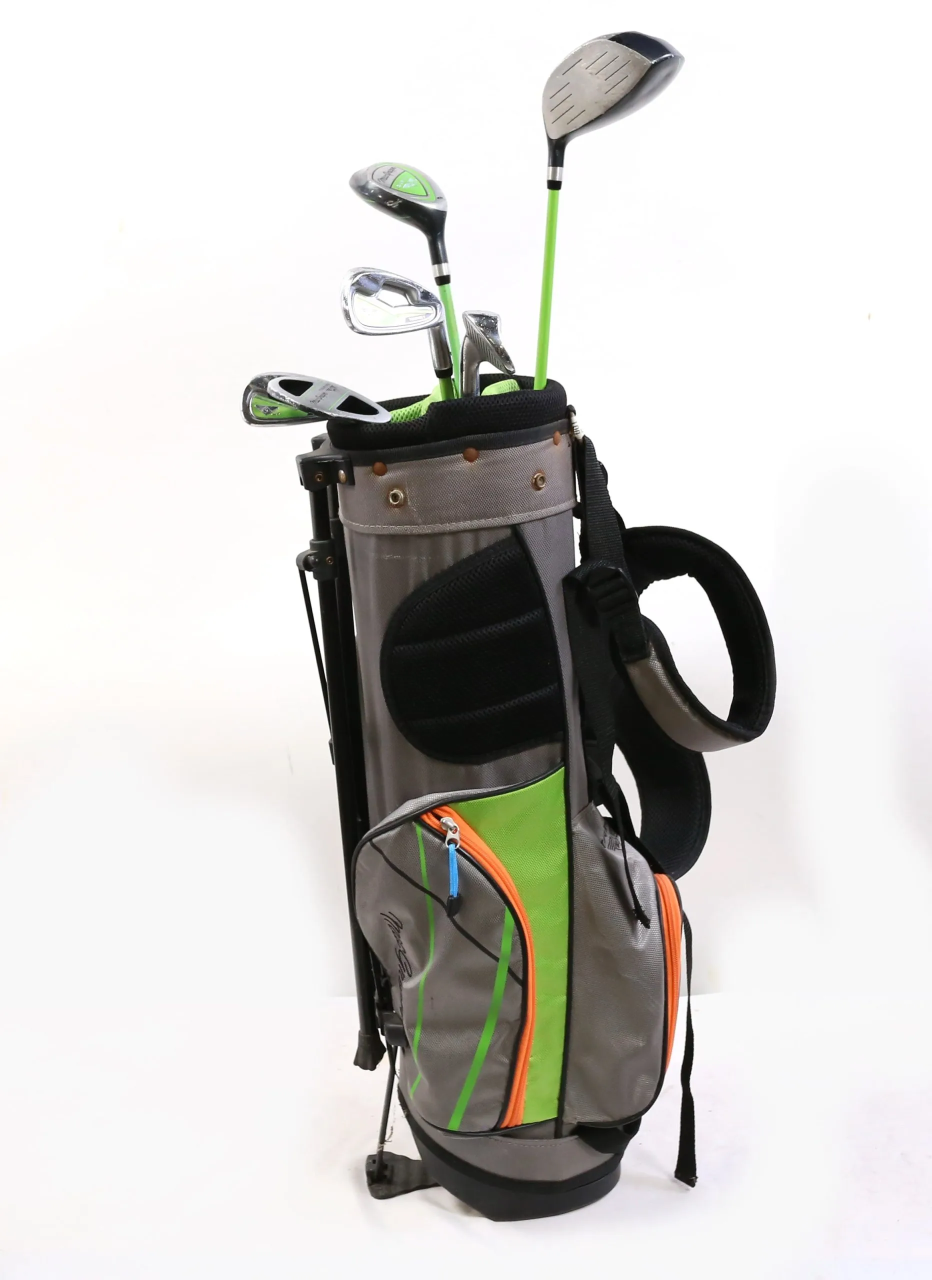 MacGregor MT JR 1W, 4H, 5, 7 W, Putter RH Kids Club Set W/ Bag 6 MacGregor MT JR 1W, 4H, 5, 7 W, Putter RH Kids Club Set W/ Bag - Image 4