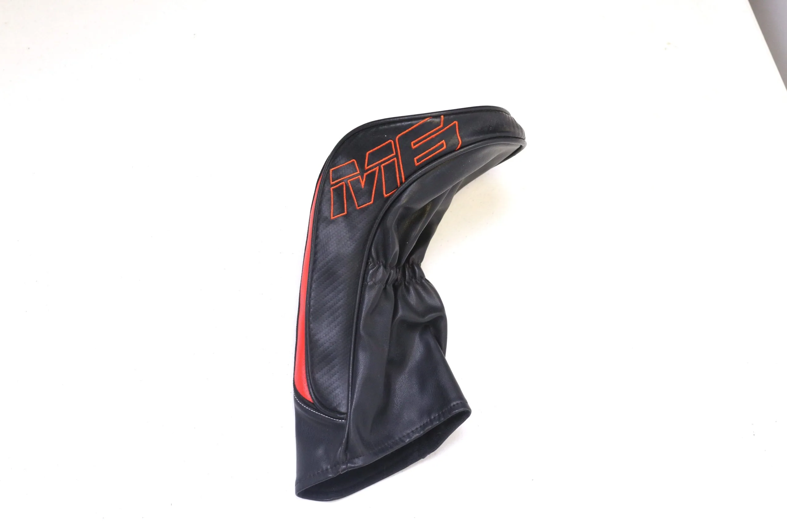 TaylorMade M6 Driver Headcover Only Black Very Good Condition 7 TaylorMade M6 Driver Headcover Only Black Very Good Condition - Image 5