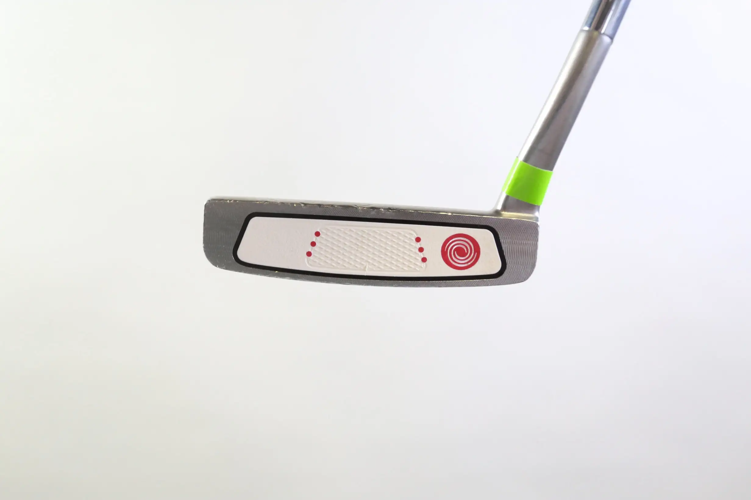 Odyssey White Hot XG #9 Putter RH 33.25 In Steel Shaft Oncourse Grip Mid-Mallet 6 Odyssey White Hot XG #9 Putter RH 33.25 In Steel Shaft Oncourse Grip Mid-Mallet - Image 4