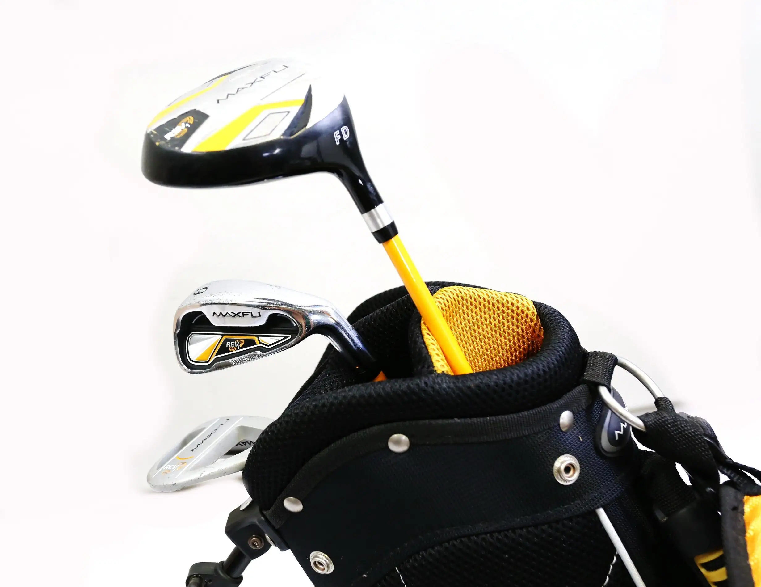 MaxFli Rev1 Driver, 9, Putter Kids Club Set RH 36 In Height Graphite Shaft Youth 5 MaxFli Rev1 Driver, 9, Putter Kids Club Set RH 36 In Height Graphite Shaft Youth - Image 3