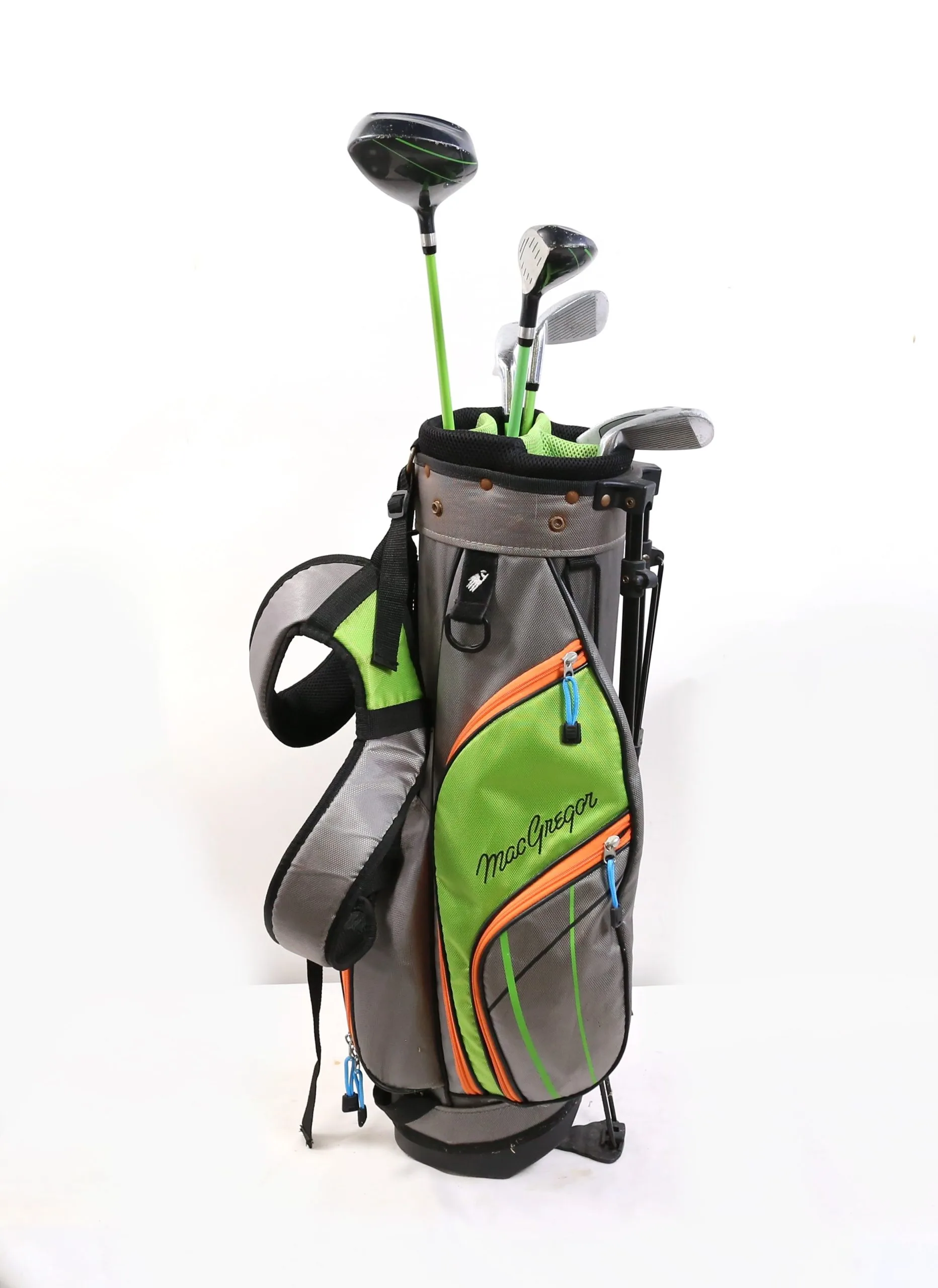 MacGregor MT JR 1W, 4H, 5, 7 W, Putter RH Kids Club Set W/ Bag 8 MacGregor MT JR 1W, 4H, 5, 7 W, Putter RH Kids Club Set W/ Bag - Image 6