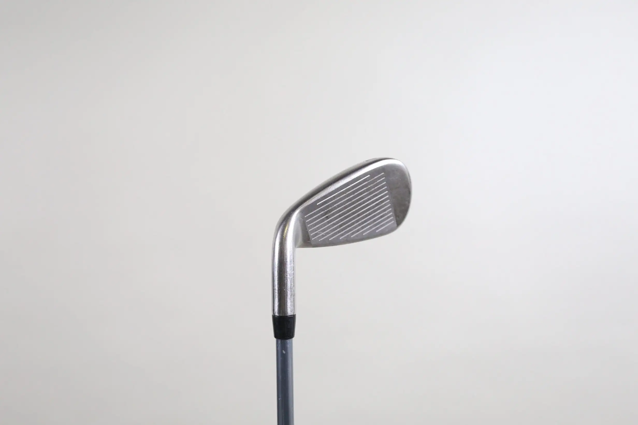 Cobra Max Single 7 Iron RH 37.25 In White Tie X4 Graphite Shaft Regular Flex 7 Cobra Max Single 7 Iron RH 37.25 In White Tie X4 Graphite Shaft Regular Flex - Image 5