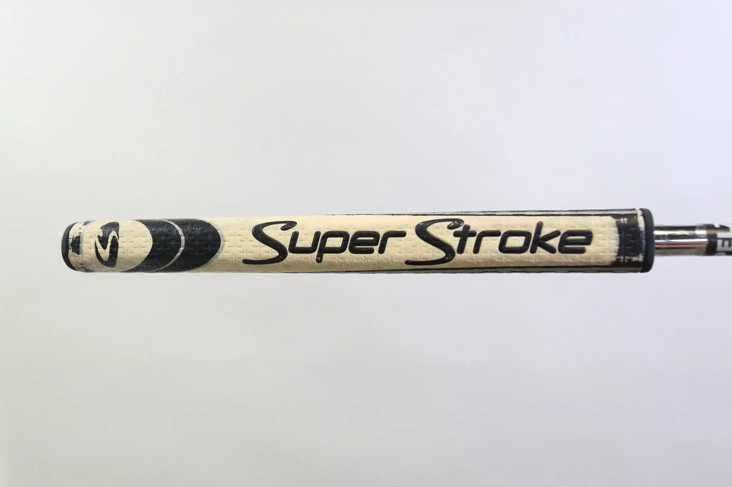 Odyssey White Hot XG 2-Ball Putter RH 33 In Steel Shaft Ultra Slim 1.0 Grip 10 Odyssey White Hot XG 2-Ball Putter RH 33 In Steel Shaft Ultra Slim 1.0 Grip - Image 8