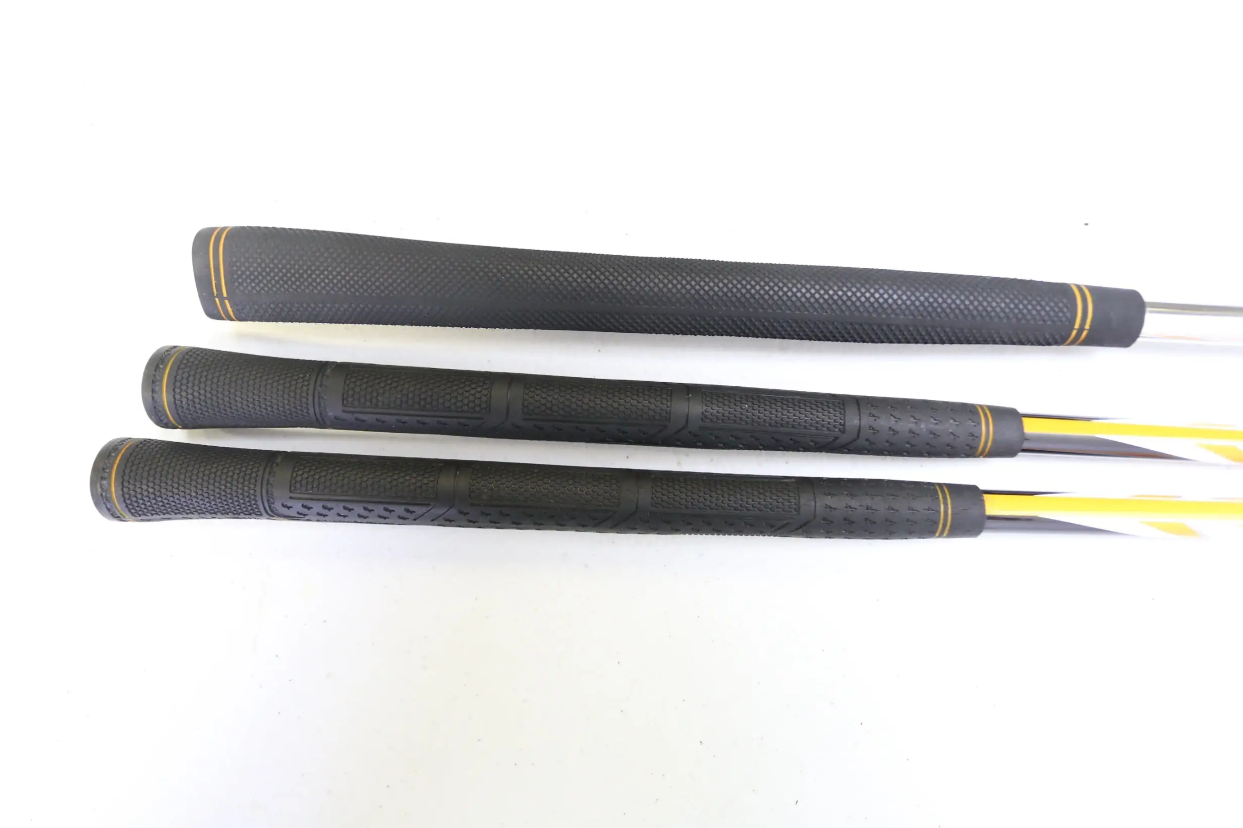 MaxFli Rev1 Driver, 9, Putter Kids Club Set RH 36 In Height Graphite Shaft Youth 12 MaxFli Rev1 Driver, 9, Putter Kids Club Set RH 36 In Height Graphite Shaft Youth - Image 10