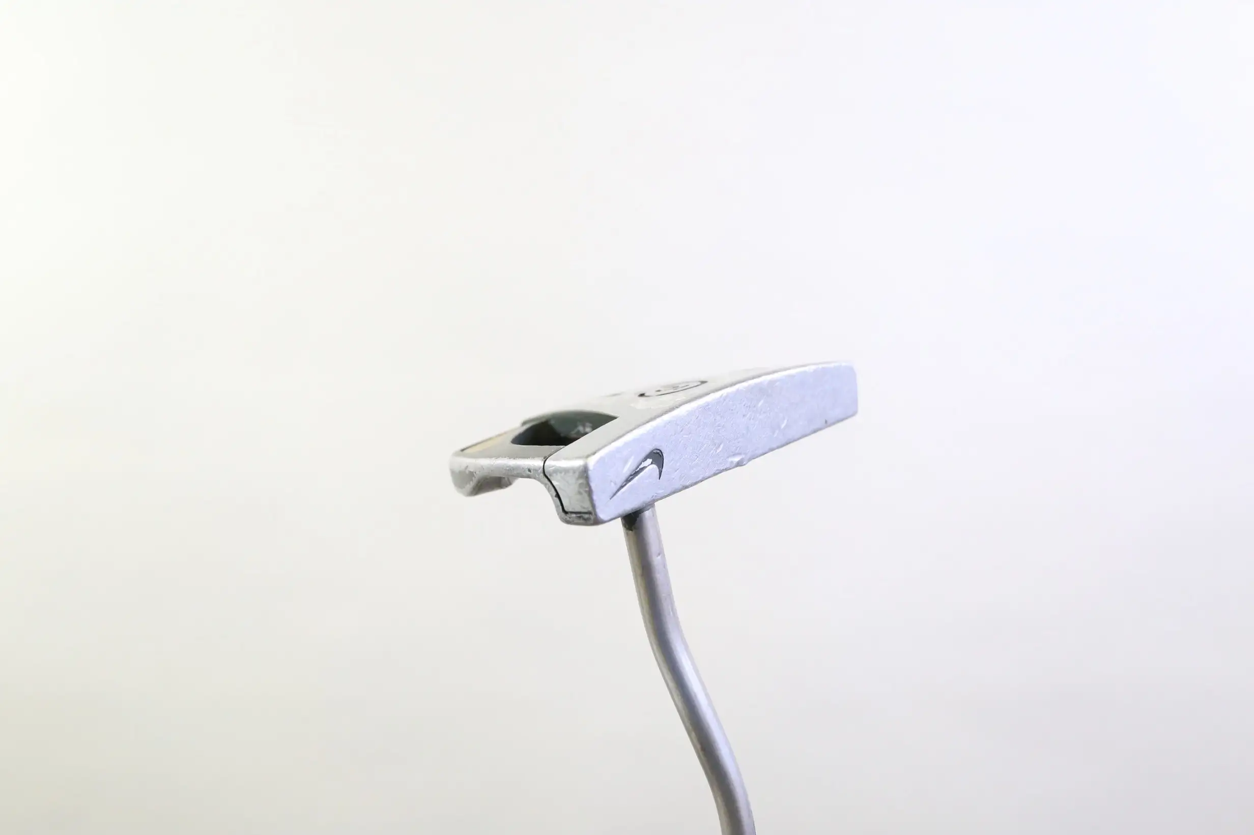 Nike IC 20-20 Putter RH 34 In Steel Shaft Nubbins Grip Mallet 5 Nike IC 20-20 Putter RH 34 In Steel Shaft Nubbins Grip Mallet - Image 3