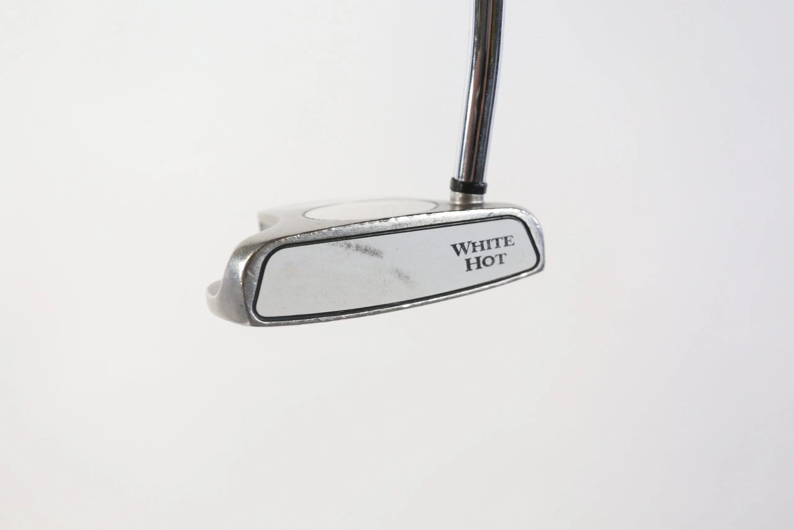 Odyssey White Hot 2-Ball Putter RH 35 In Odyssey Steel Shaft 4 Odyssey White Hot 2-Ball Putter RH 35 In Odyssey Steel Shaft - Image 2