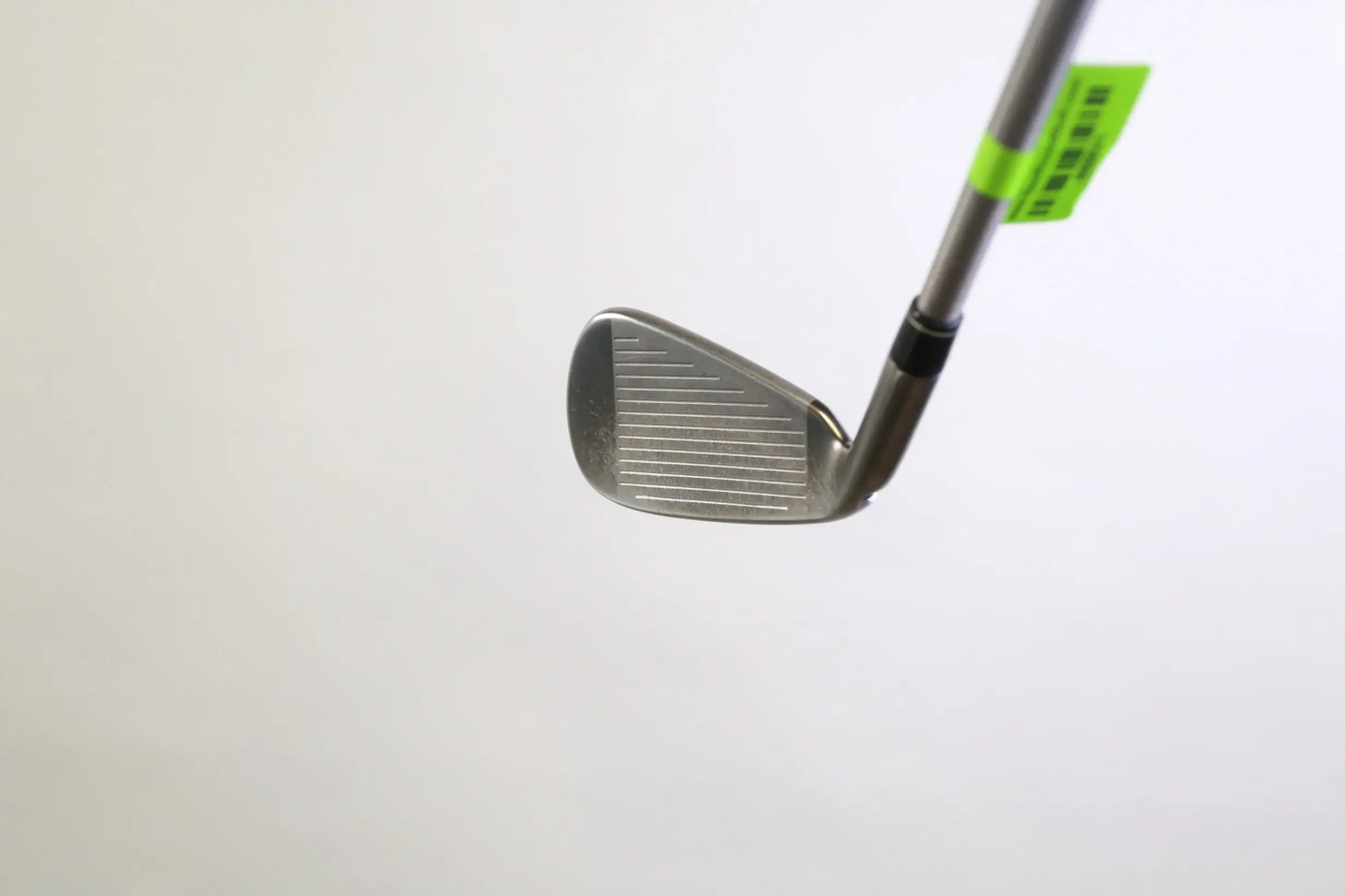 TaylorMade SpeedBlade 7 Iron 30.5* RH 37 In Graphite Shaft Regular Flex 9 TaylorMade SpeedBlade 7 Iron 30.5* RH 37 In Graphite Shaft Regular Flex - Image 7