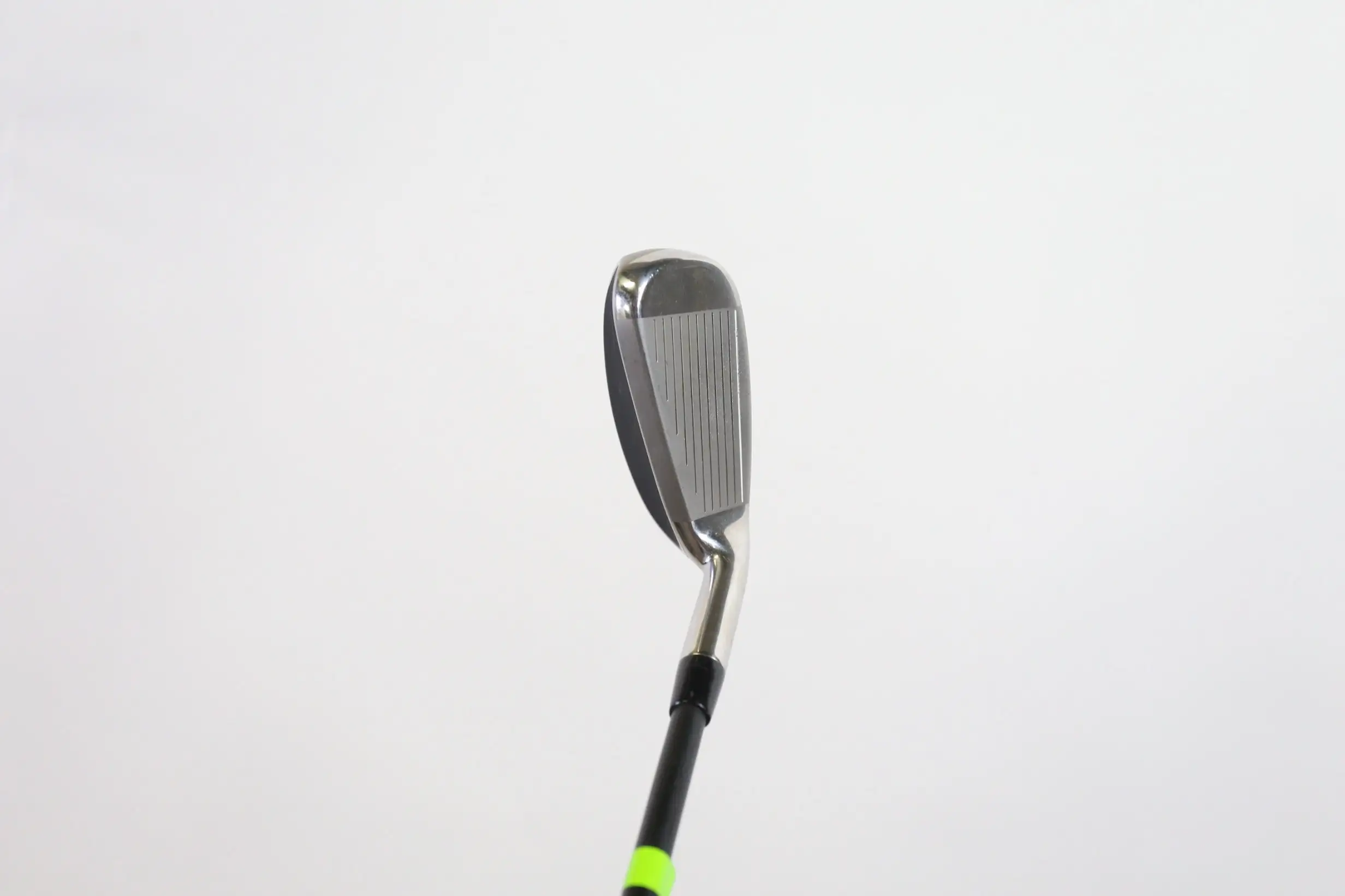 LEFTY Cleveland Launcher XL Halo 6 Iron 38.25 In Catalyst Graphite Regular Plus 8 LEFTY Cleveland Launcher XL Halo 6 Iron 38.25 In Catalyst Graphite Regular Plus - Image 6