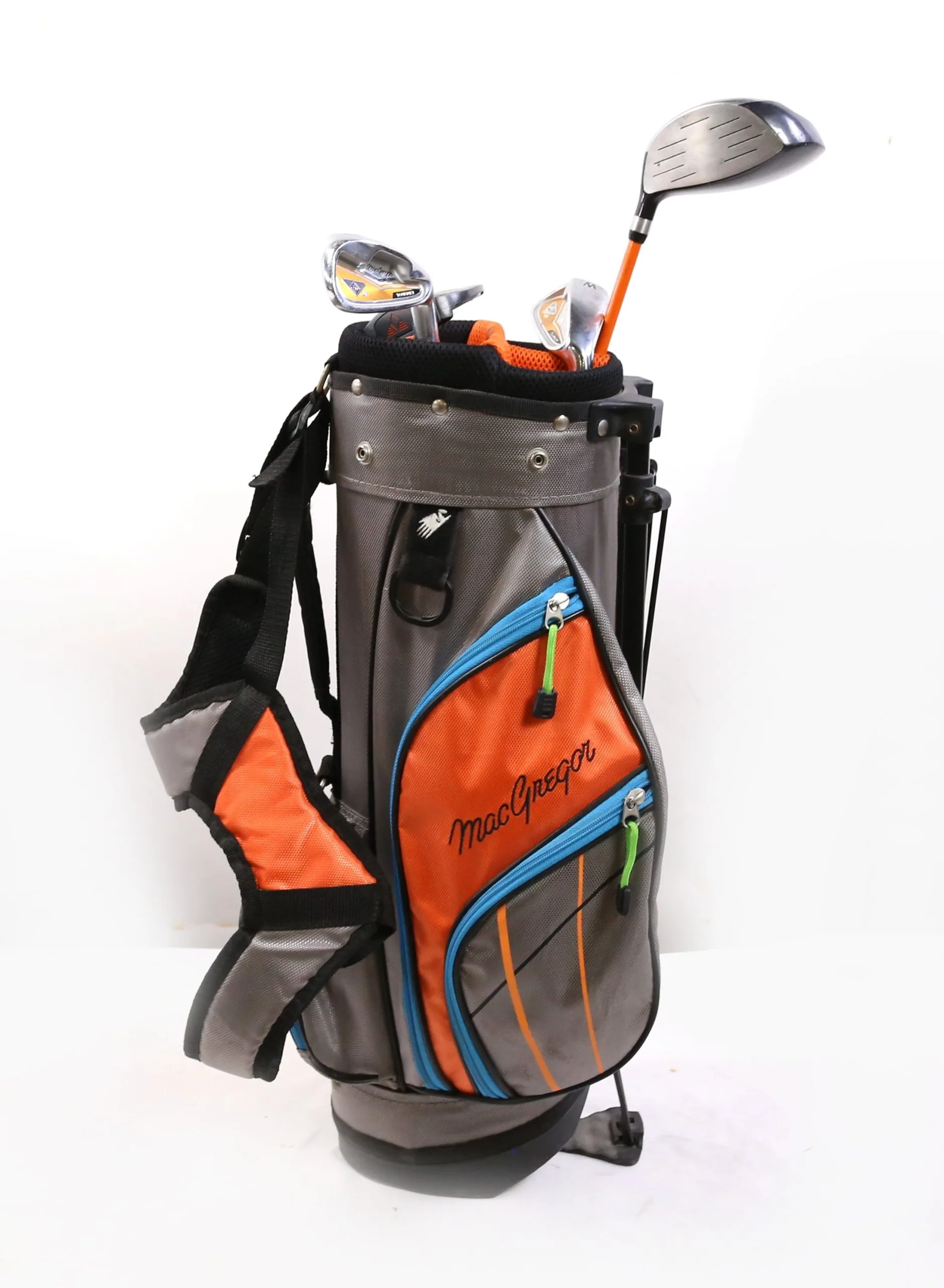MacGregor 1W, 7, W, Putter RH Kids Club Set W/ Bag 7 MacGregor 1W, 7, W, Putter RH Kids Club Set W/ Bag - Image 6