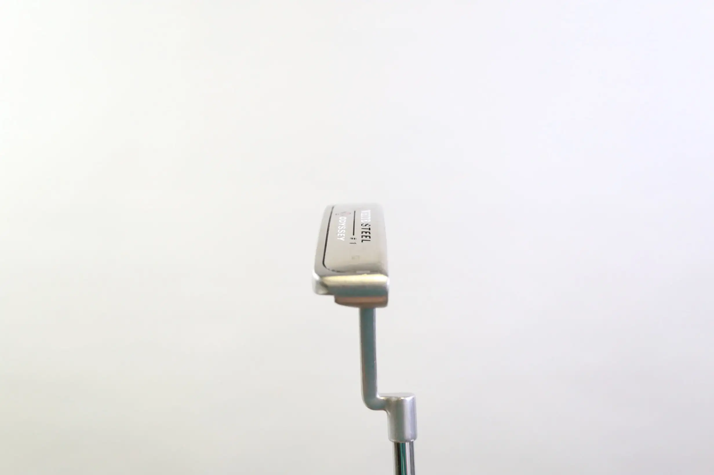Odyssey WHITE STEEL 1 Putter RH 32.5 In Steel Shaft 4 Odyssey WHITE STEEL 1 Putter RH 32.5 In Steel Shaft - Image 2