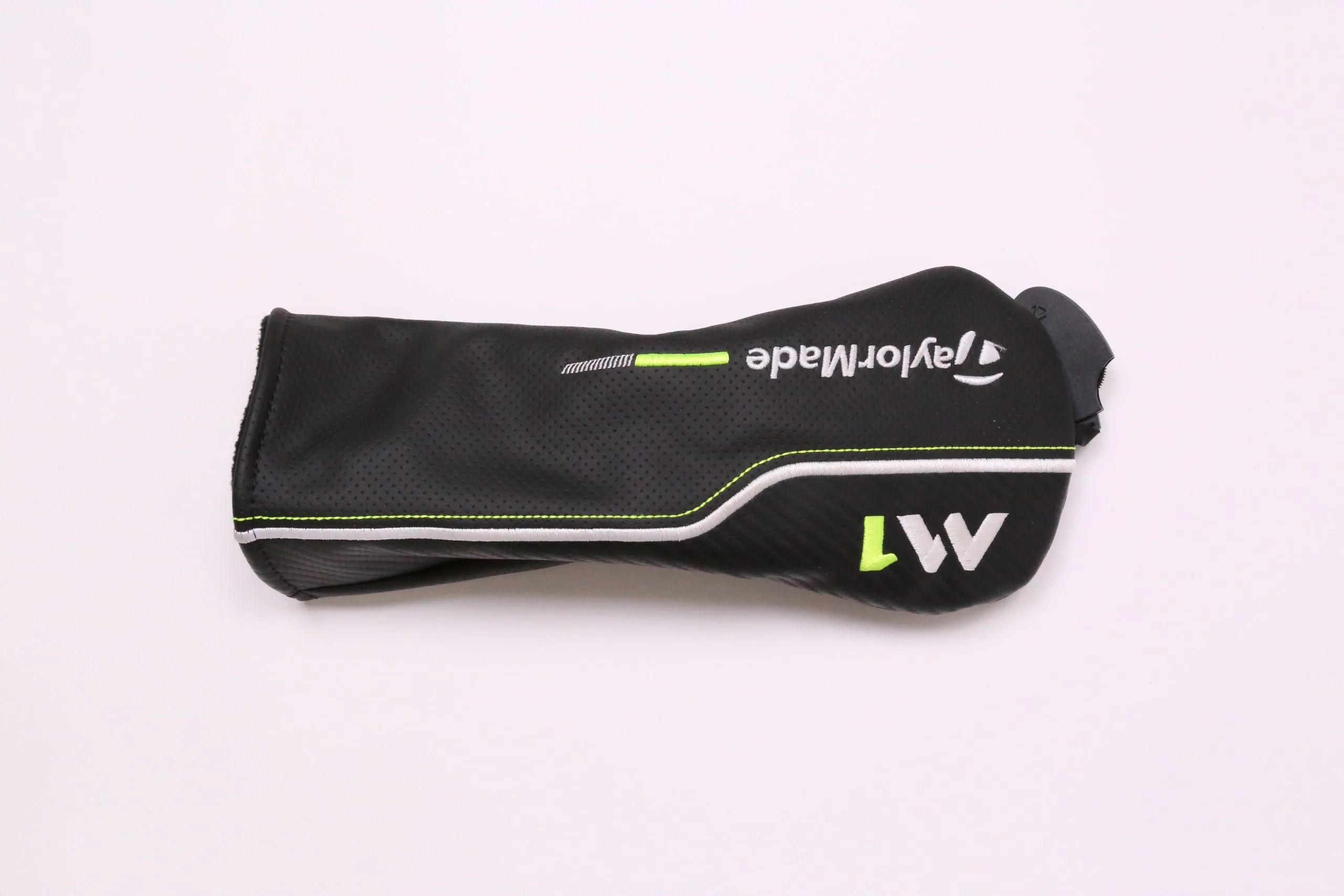 TaylorMade M1 Fairway Headcover Only Black Faux Leather Very Good Condition 6 TaylorMade M1 Fairway Headcover Only Black Faux Leather Very Good Condition - Image 4