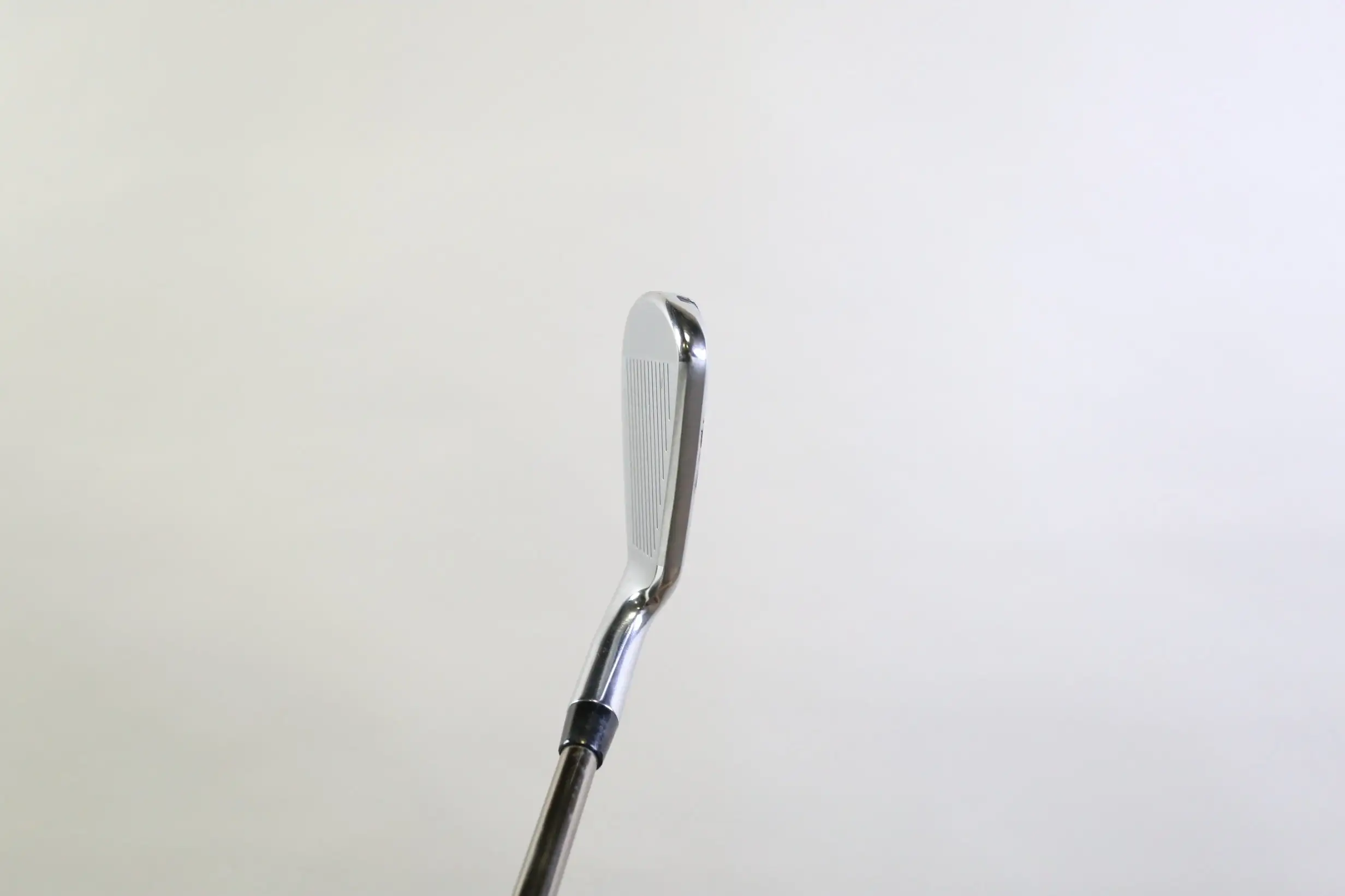 Cobra King F7 Single 7 Iron 30* RH 37.5 In UST Mamiya Recoil Graphite Seniors 9 Cobra King F7 Single 7 Iron 30* RH 37.5 In UST Mamiya Recoil Graphite Seniors - Image 7