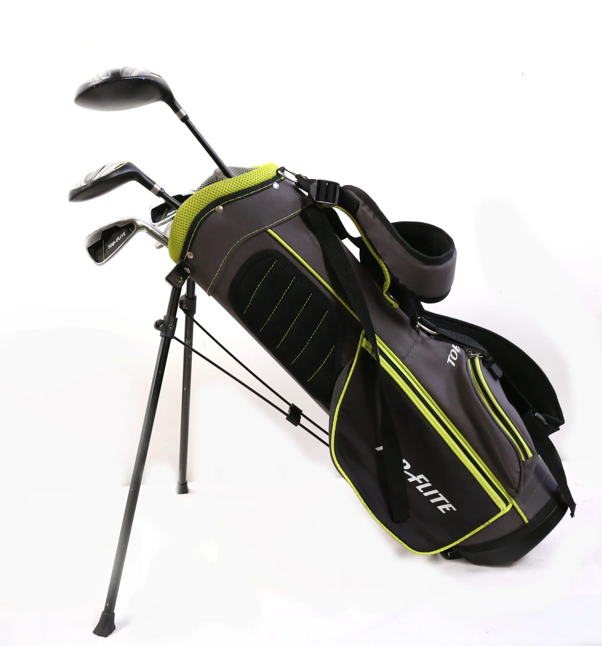 Top Flite 1W, Hybrid, 7, SW, Putter RH Kids Club Set W/ Bag 3 Top Flite 1W, Hybrid, 7, SW, Putter RH Kids Club Set W/ Bag