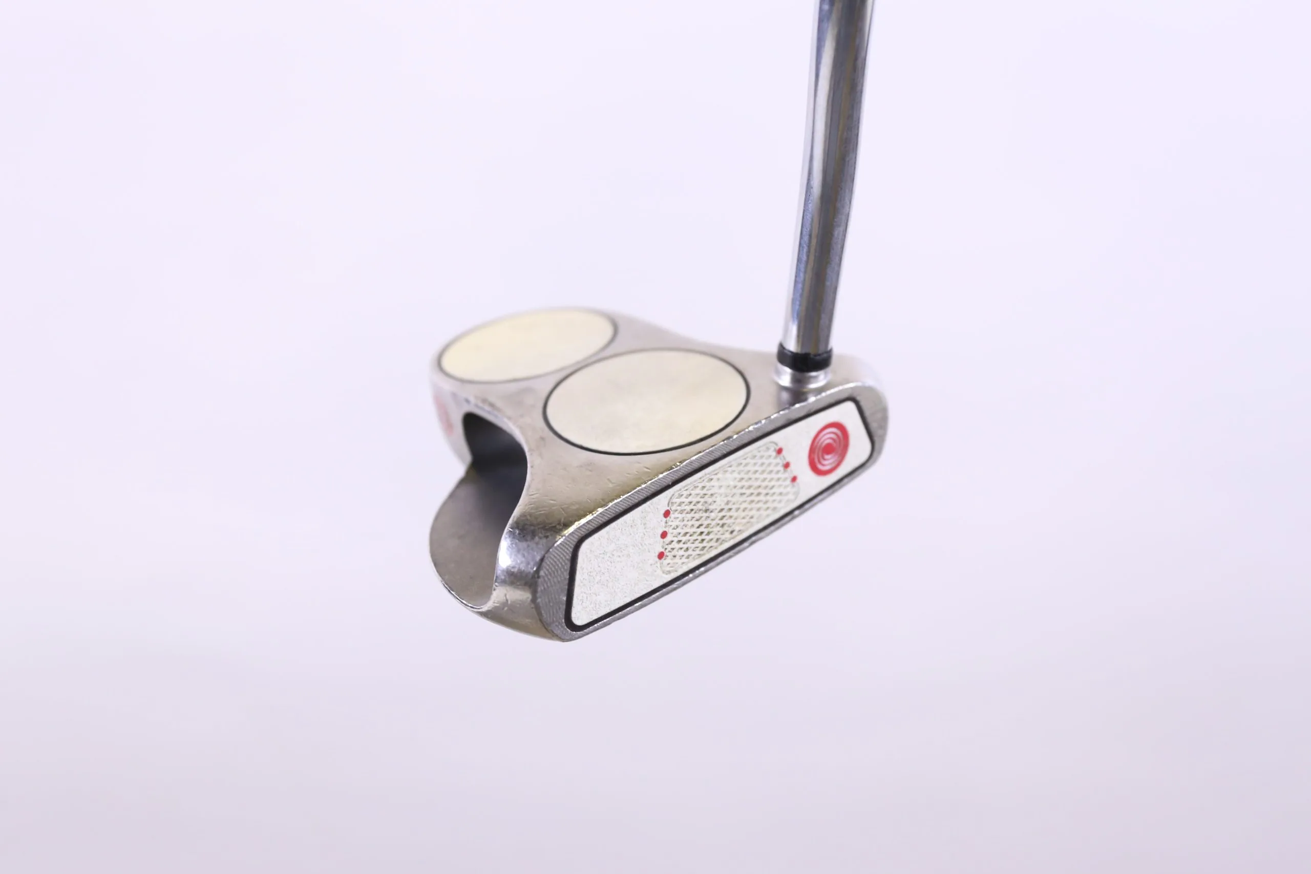 Odyssey White Hot XG 2-Ball Putter RH 33 In Odyssey Steel Shaft 4 Odyssey White Hot XG 2-Ball Putter RH 33 In Odyssey Steel Shaft - Image 2