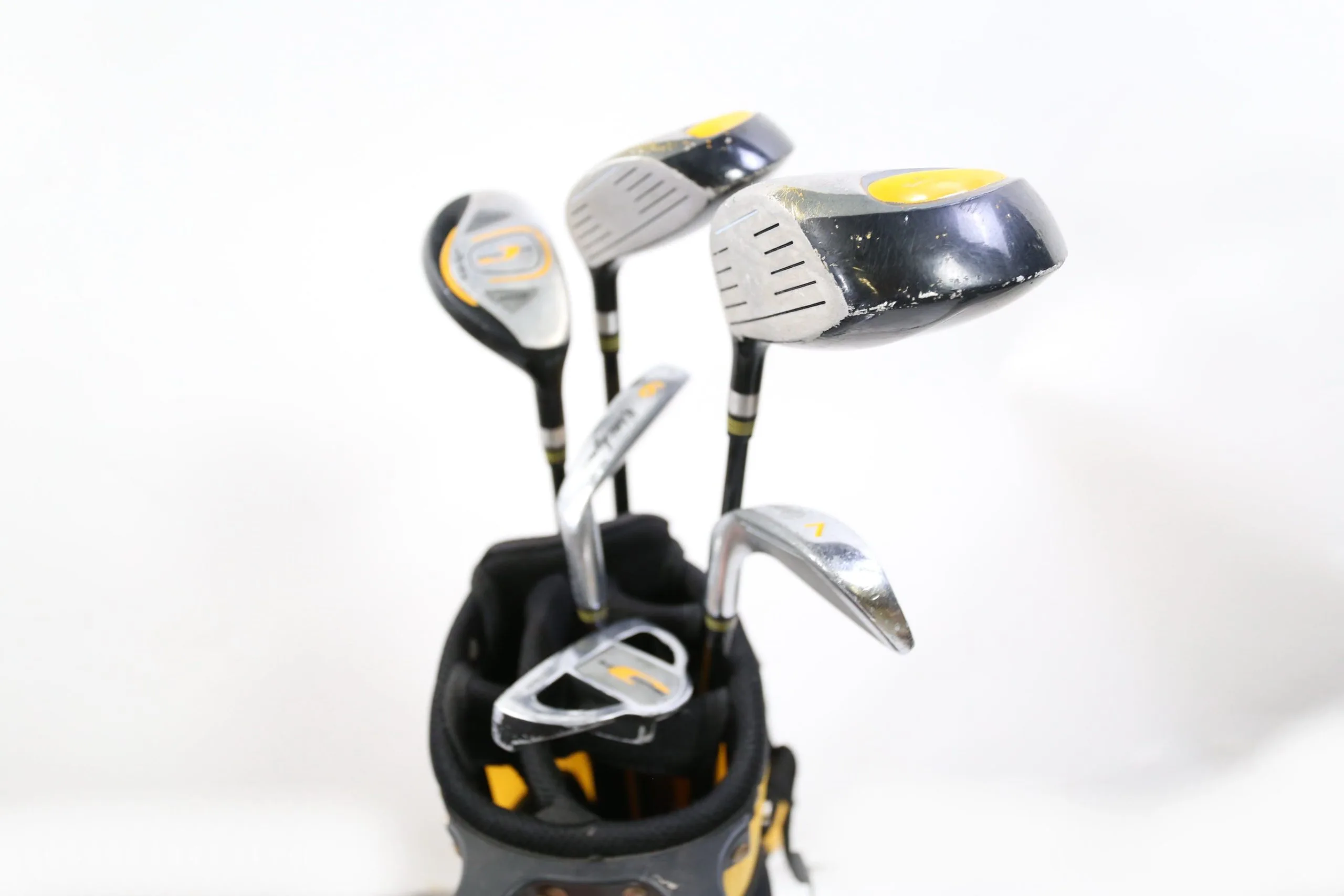 Walter Hagen 1W, FW. Hybrid, 7, 9, Putter RH Kids Club Set W/ Bag 9 Walter Hagen 1W, FW. Hybrid, 7, 9, Putter RH Kids Club Set W/ Bag - Image 7