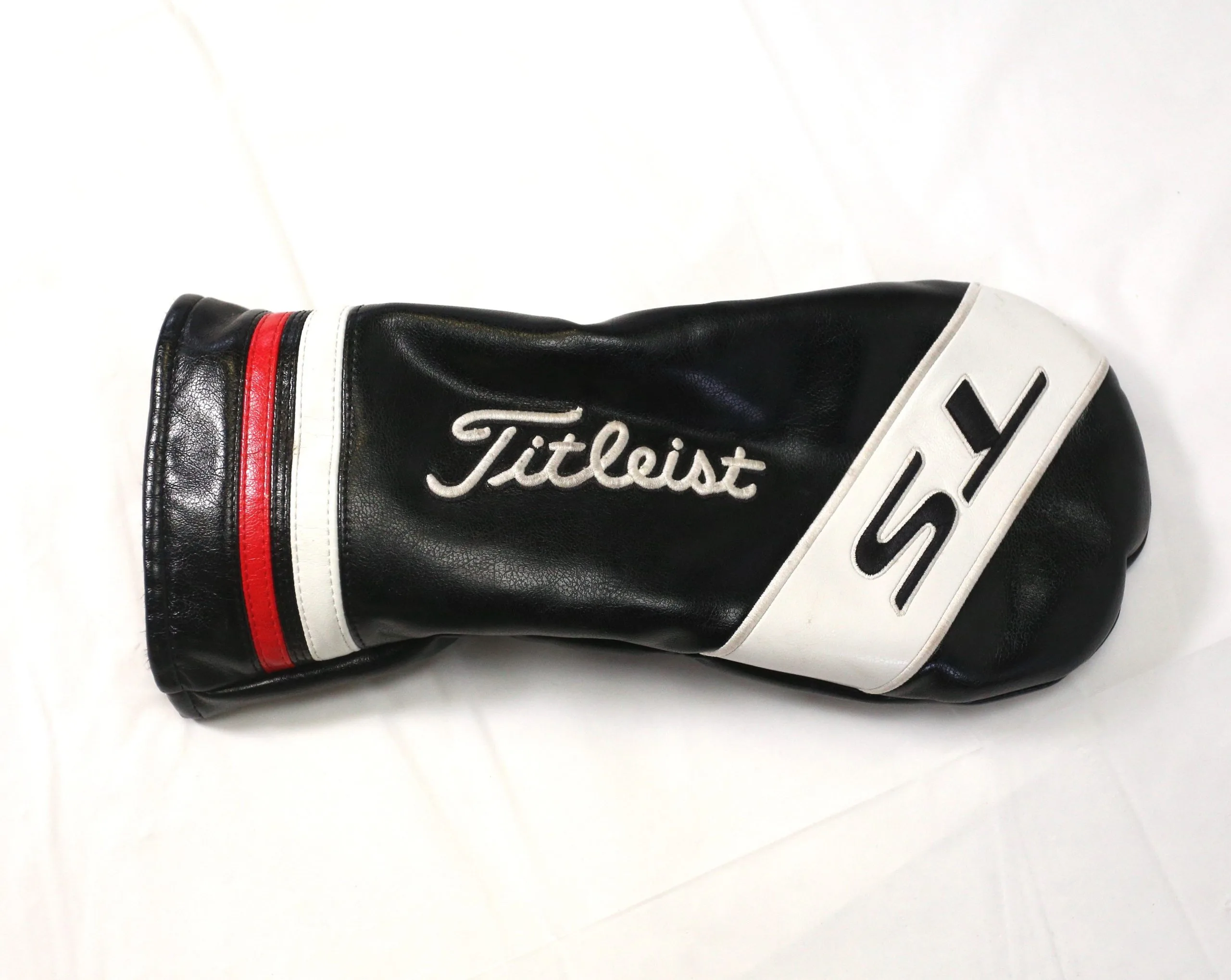 Titleist TS Driver Headcover Only Black Very Good Condition 4 Titleist TS Driver Headcover Only Black Very Good Condition - Image 2