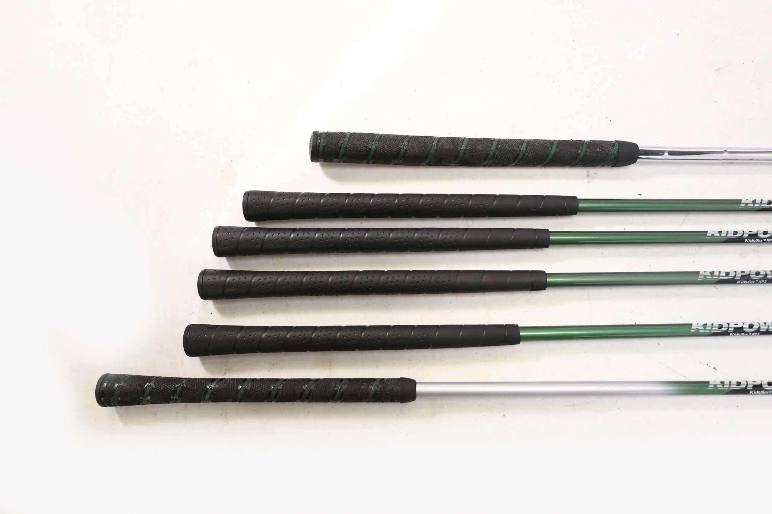 US Kids USKG 3W/D, 6-8, W, Putter RH Kids Club Set W/ Bag 11 US Kids USKG 3W/D, 6-8, W, Putter RH Kids Club Set W/ Bag - Image 9