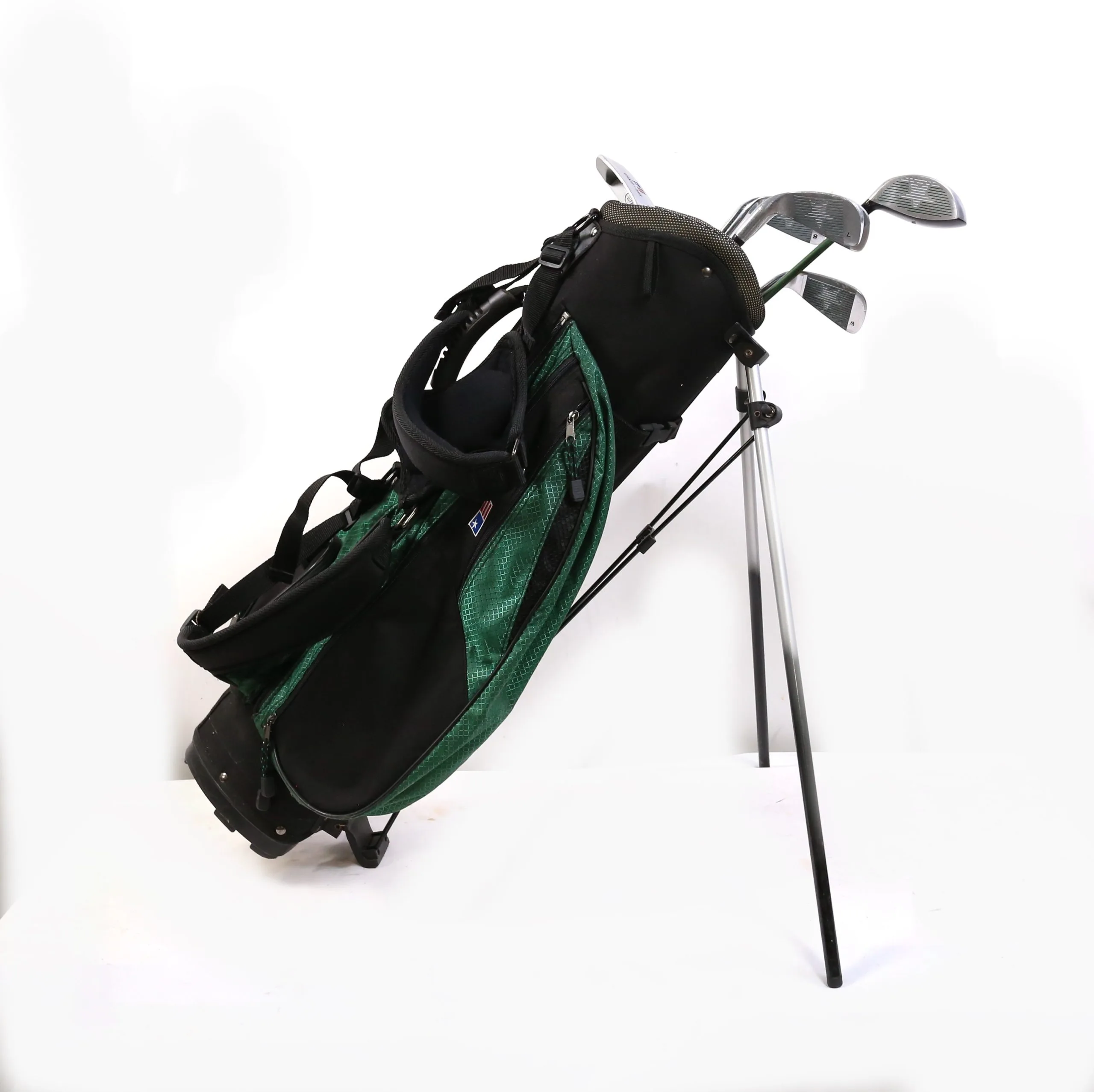 US Kids USKG 3W/D, 6-8, W, Putter RH Kids Club Set W/ Bag 4 US Kids USKG 3W/D, 6-8, W, Putter RH Kids Club Set W/ Bag - Image 2