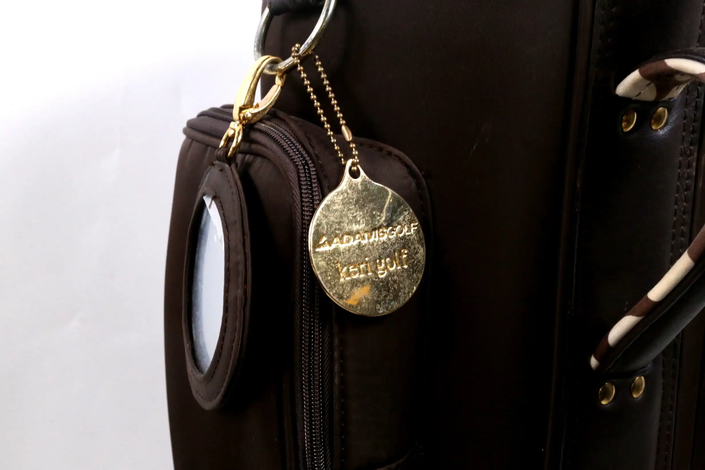 Keri Golf Brown/White Cart Bag 6-Dividers 5-Pockets Shoulder Strap 9 Keri Golf Brown/White Cart Bag 6-Dividers 5-Pockets Shoulder Strap - Image 7