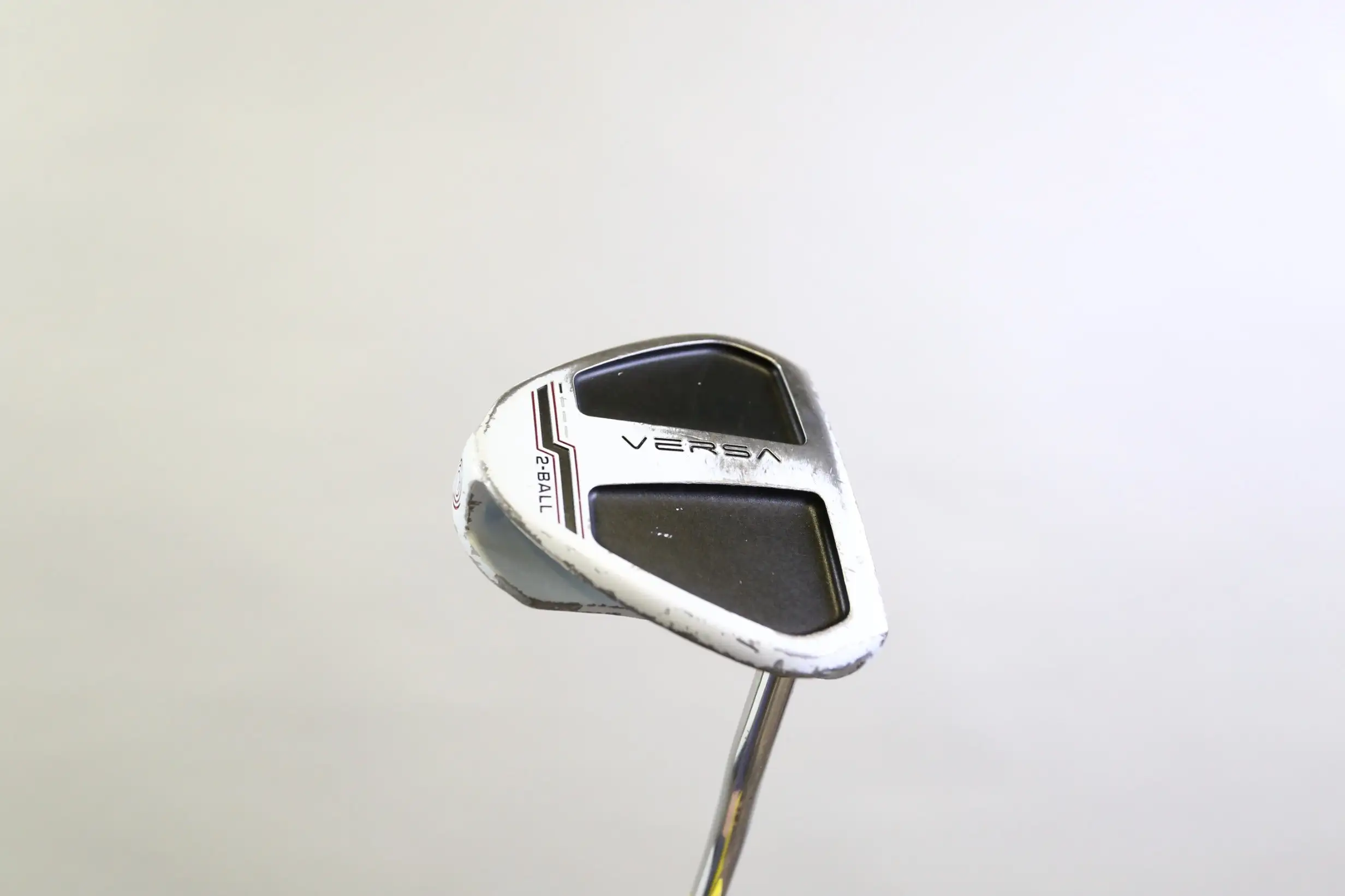 Odyssey Versa 2-Ball White Putter RH 31.5 In Steel Shaft Tour 3.0 Grip Mallet 3 Odyssey Versa 2-Ball White Putter RH 31.5 In Steel Shaft Tour 3.0 Grip Mallet