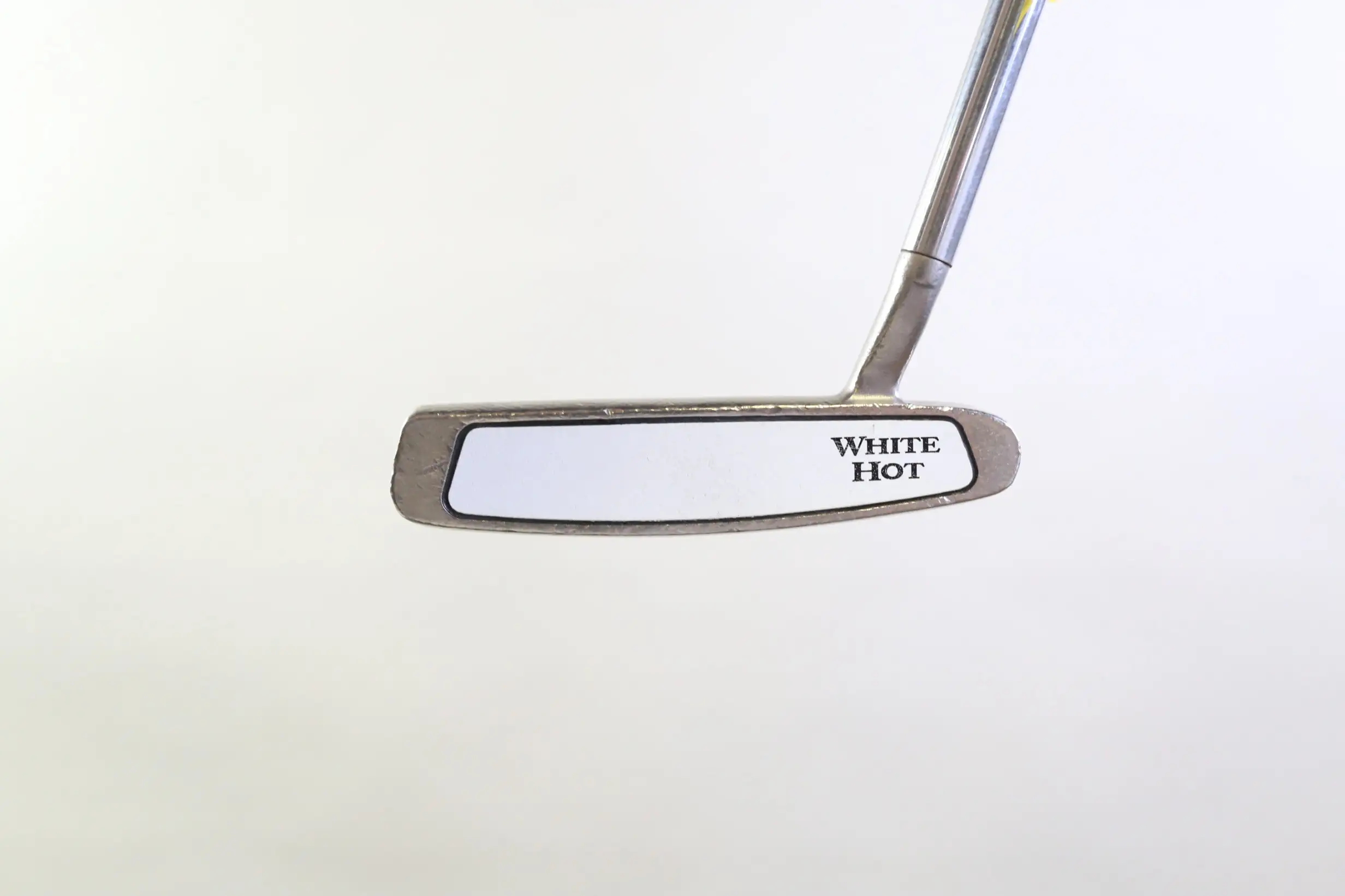 Odyssey White Hot #2 Putter RH 32.75 In Steel Shaft Odyssey Grip Blade 6 Odyssey White Hot #2 Putter RH 32.75 In Steel Shaft Odyssey Grip Blade - Image 4