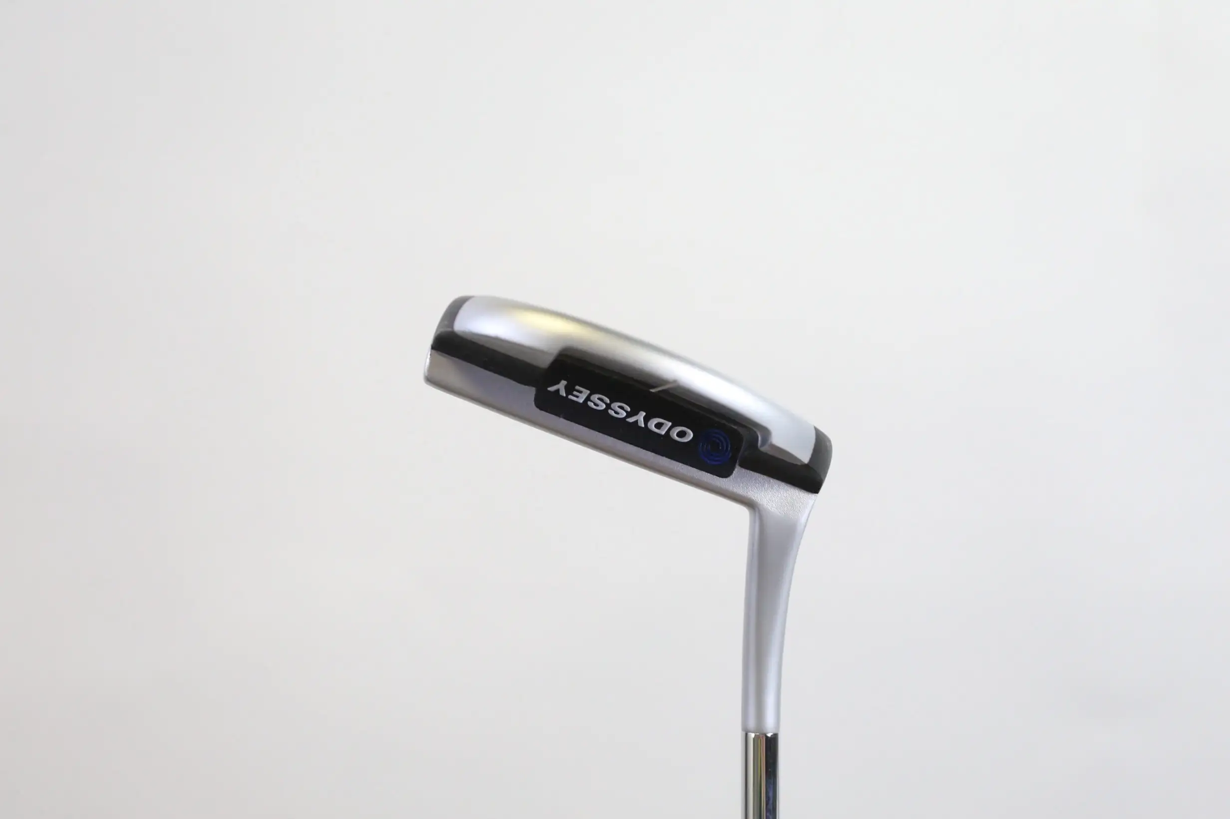 Odyssey O-Works #9 Putter RH 35 In Steel Shaft 6 Odyssey O-Works #9 Putter RH 35 In Steel Shaft - Image 4